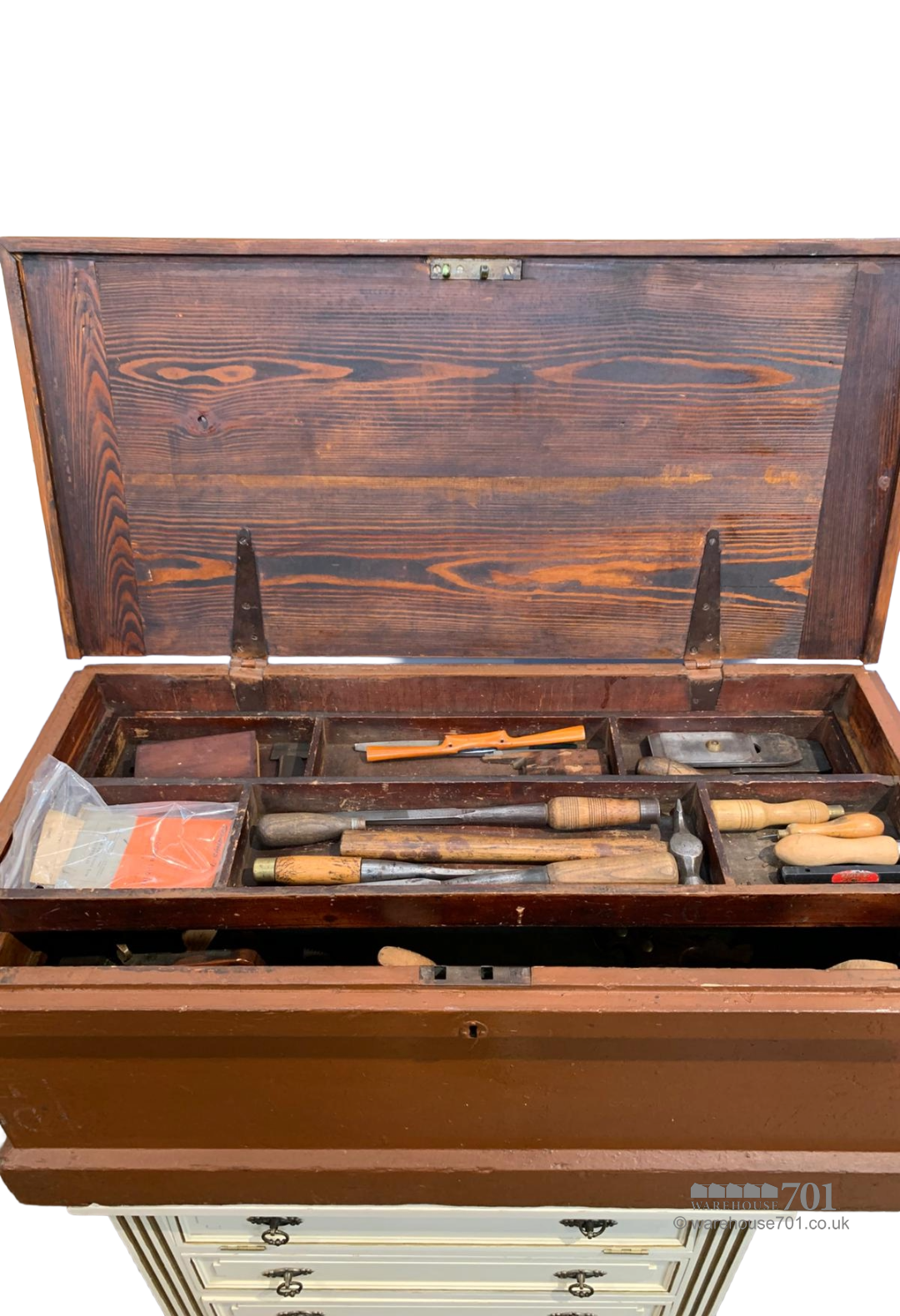 Rare comprehensive 1937 Tool box/chest