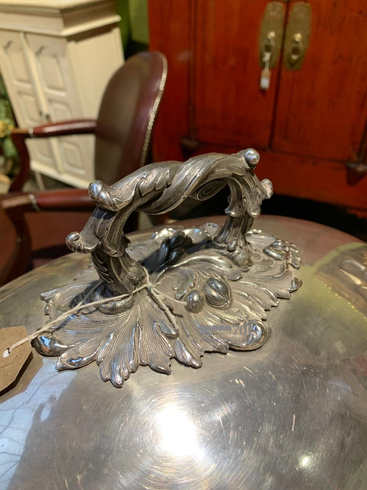 Large meat dome and platter