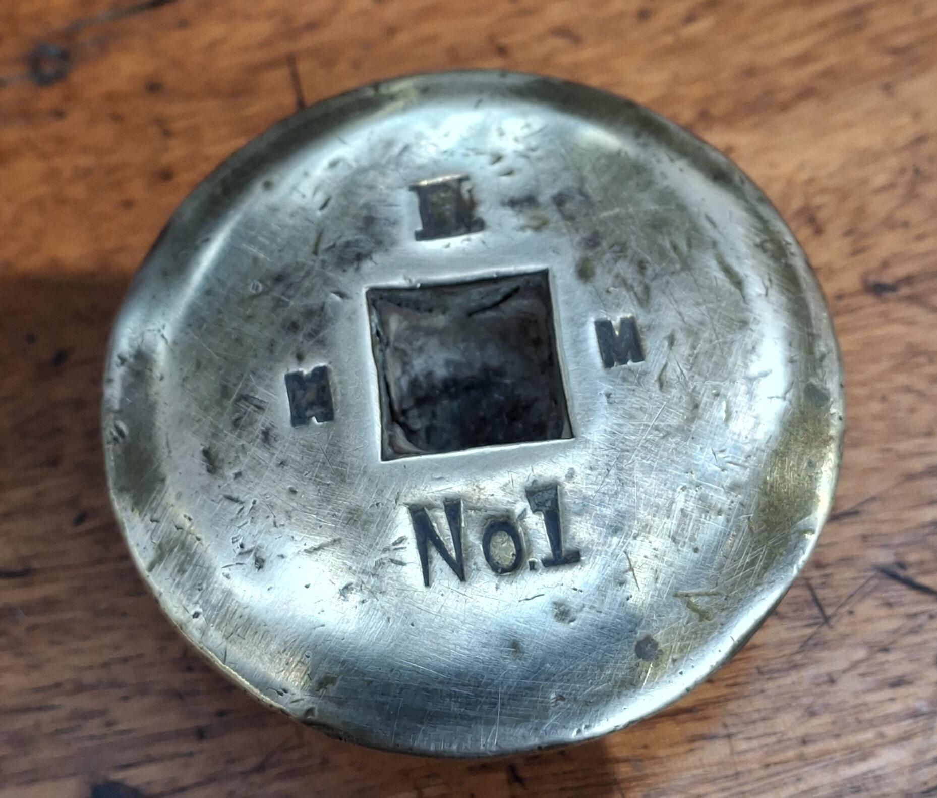 Antique Brass Screw Cap No.1 PP81235