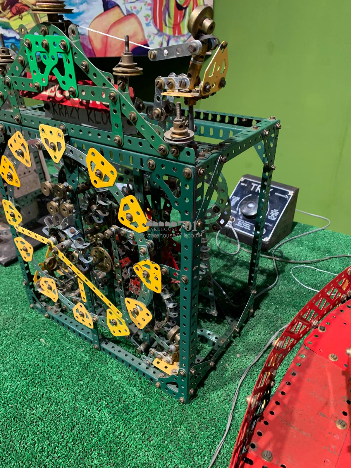 Meccano 'krazy klock'