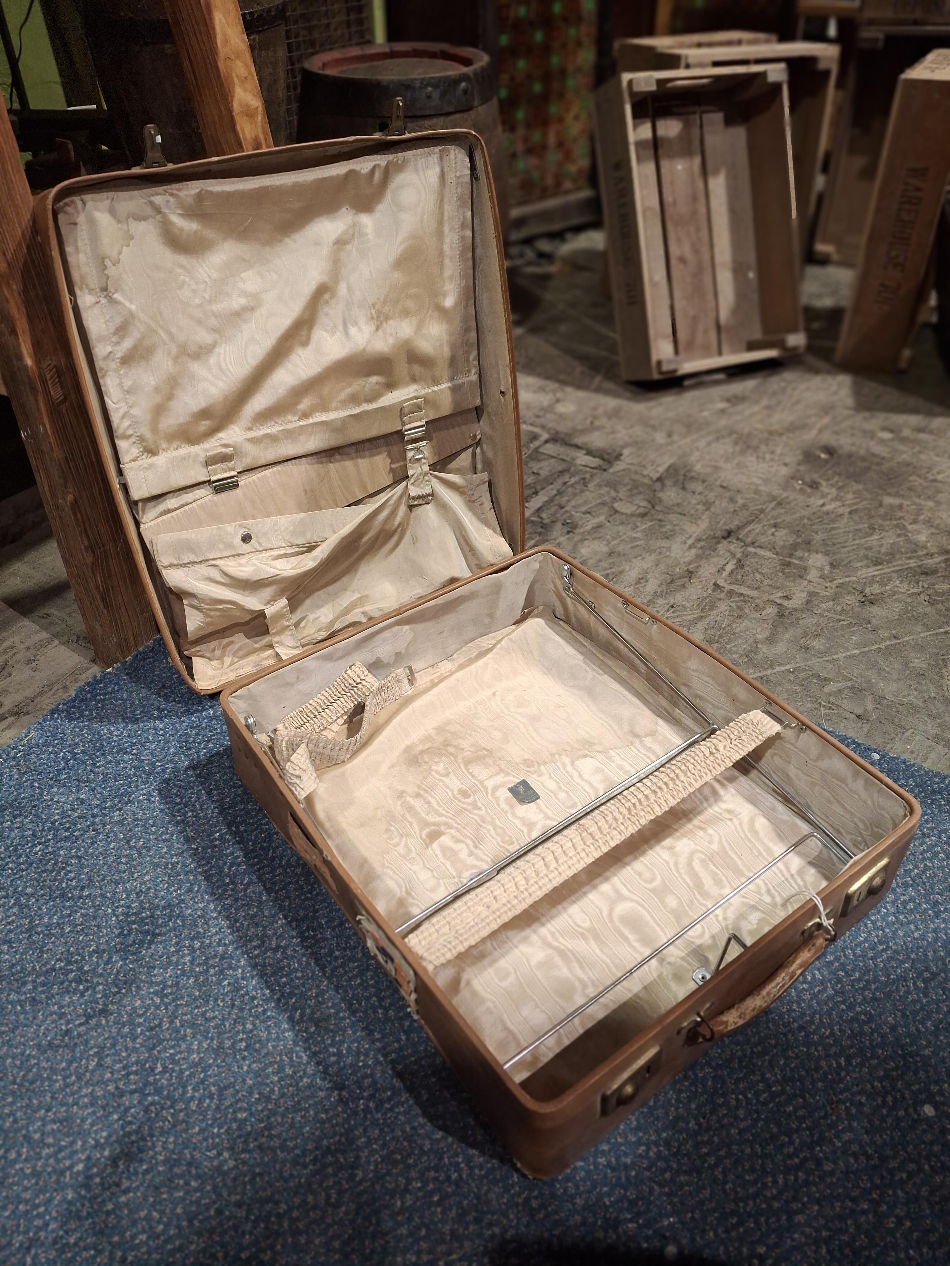 Antler case