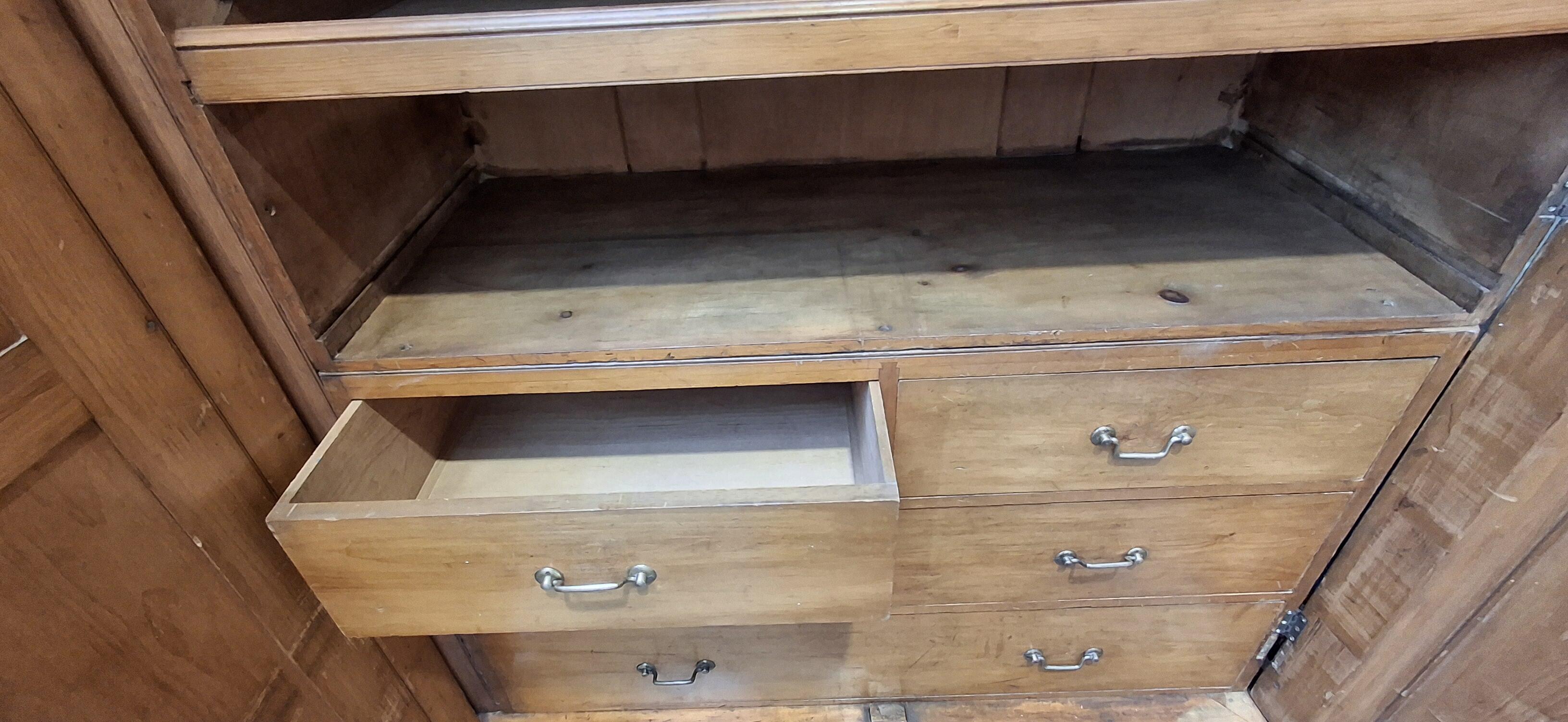 Antique Linen Press with Painted Panels & Edges AP658