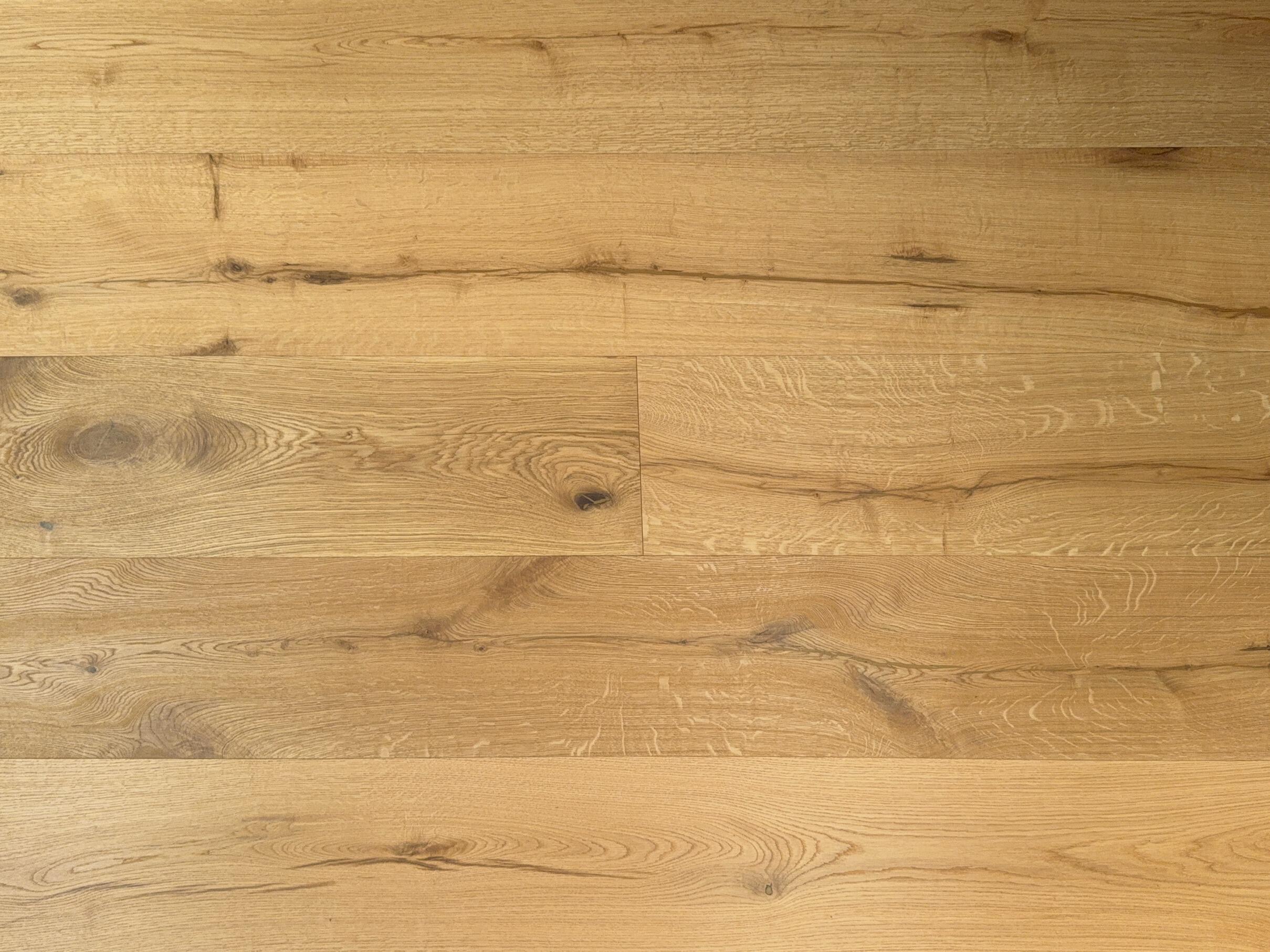 'Laura' Rustic Natural Engineered Oak Flooring