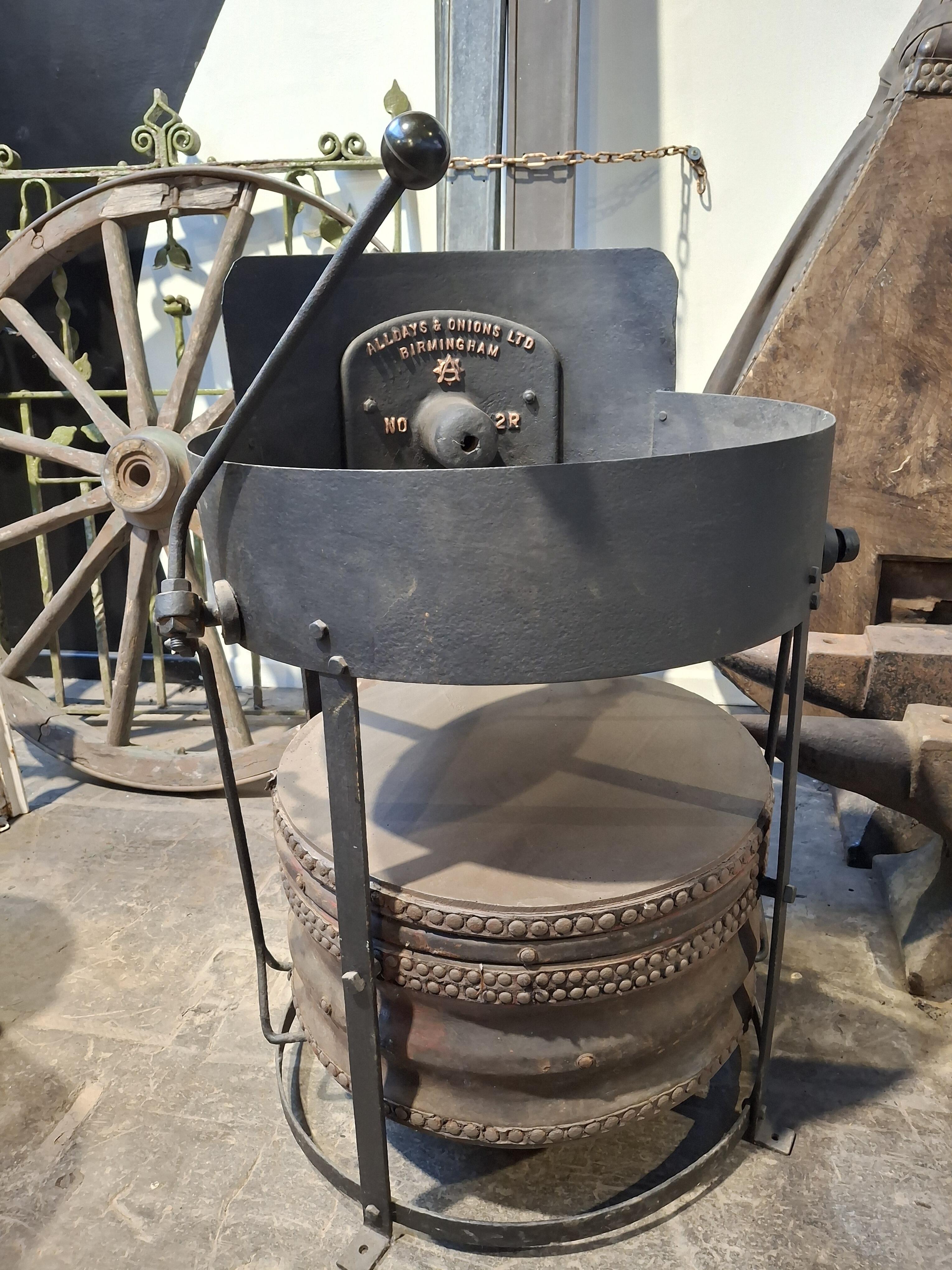Hand Operated Alldays & Onions Ltd No 2R Forge