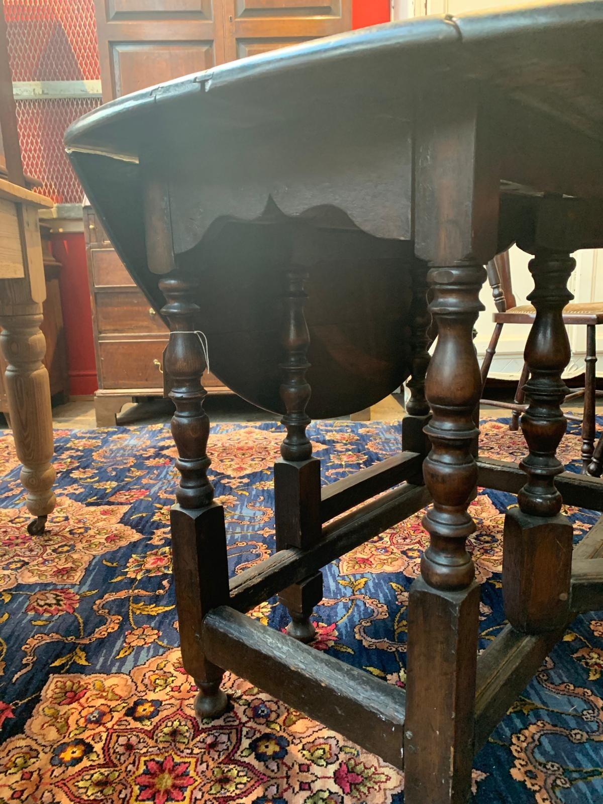 18th century gate leg table