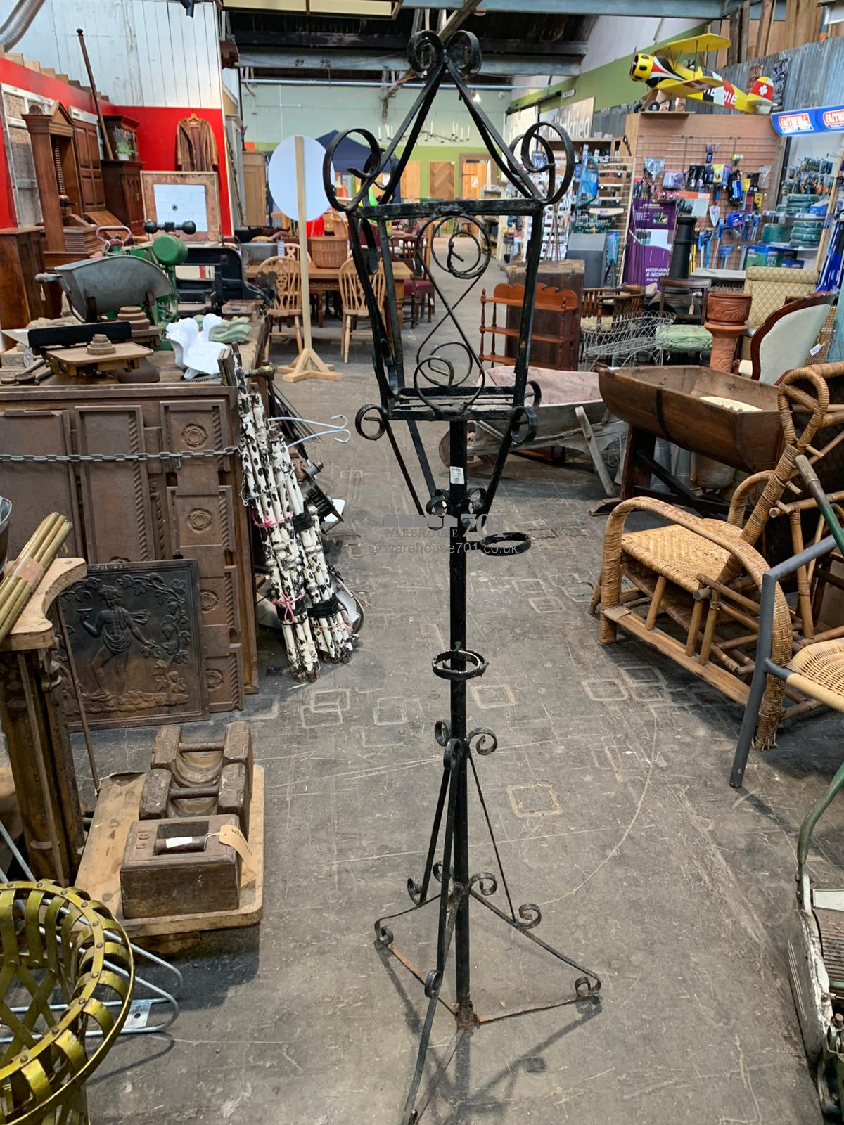 Black metal garden stand