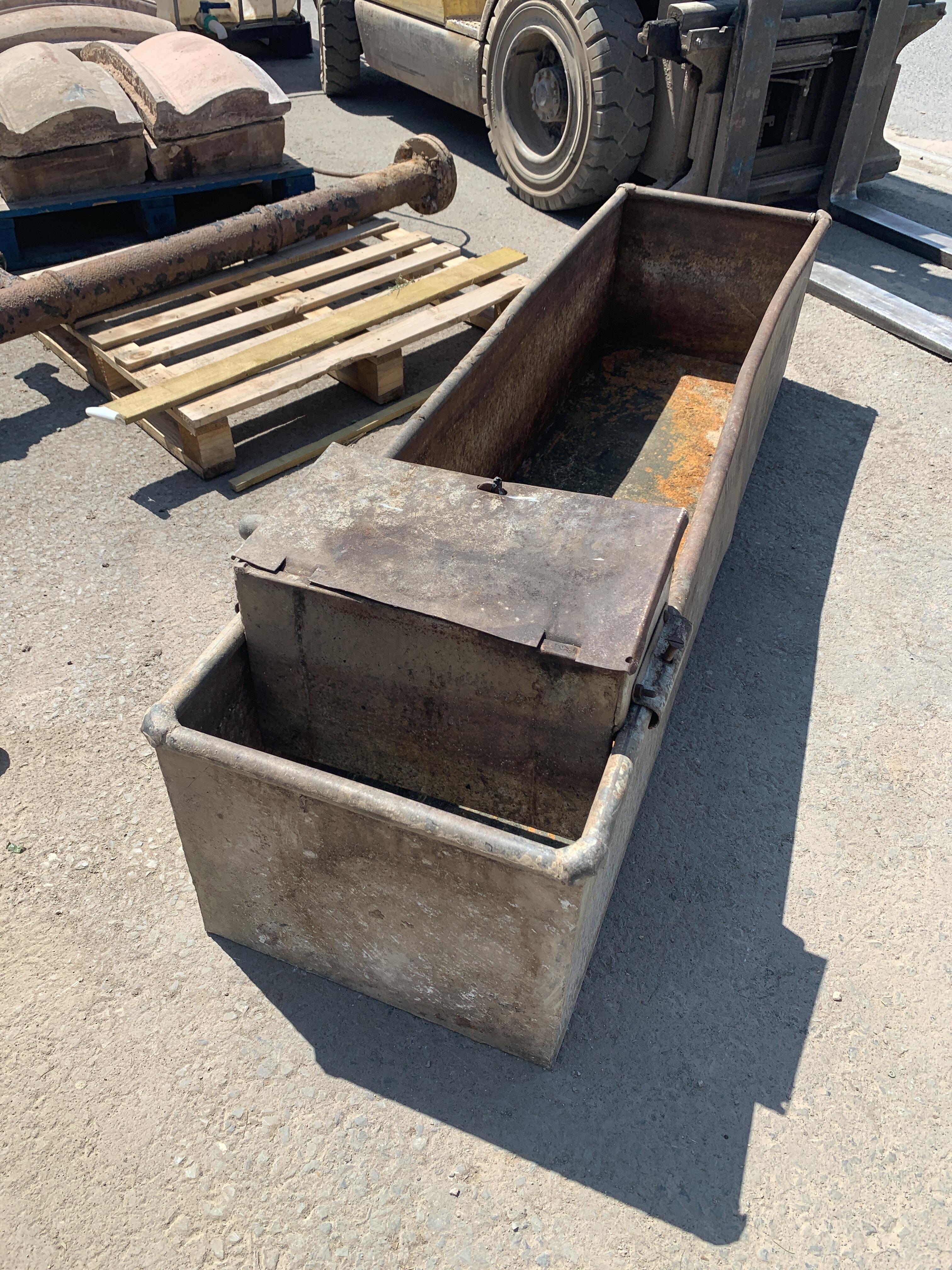 Galvanised Trough 183cm x 36cm x 47cm