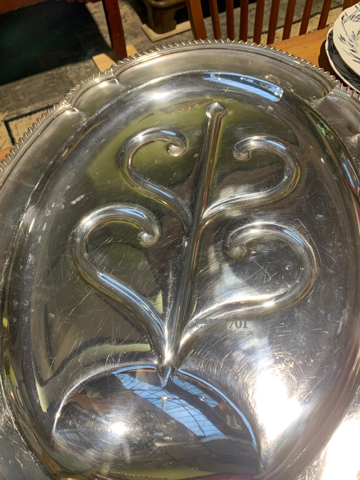 Large meat dome and platter