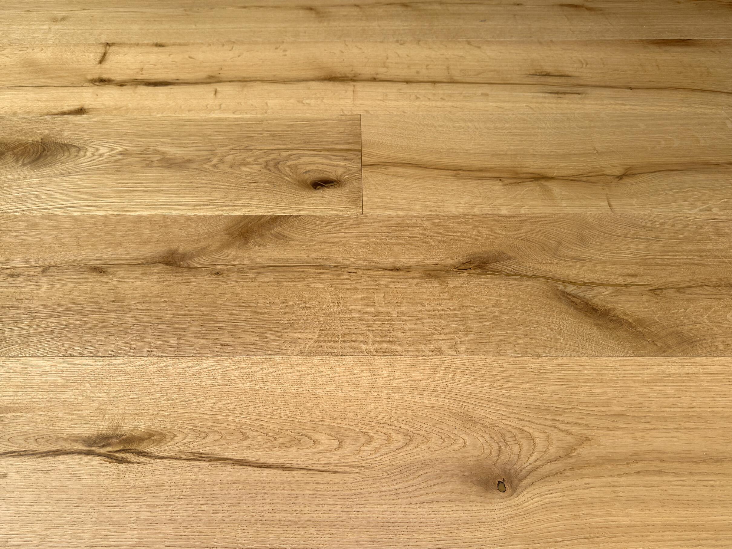 'Laura' Rustic Natural Engineered Oak Flooring