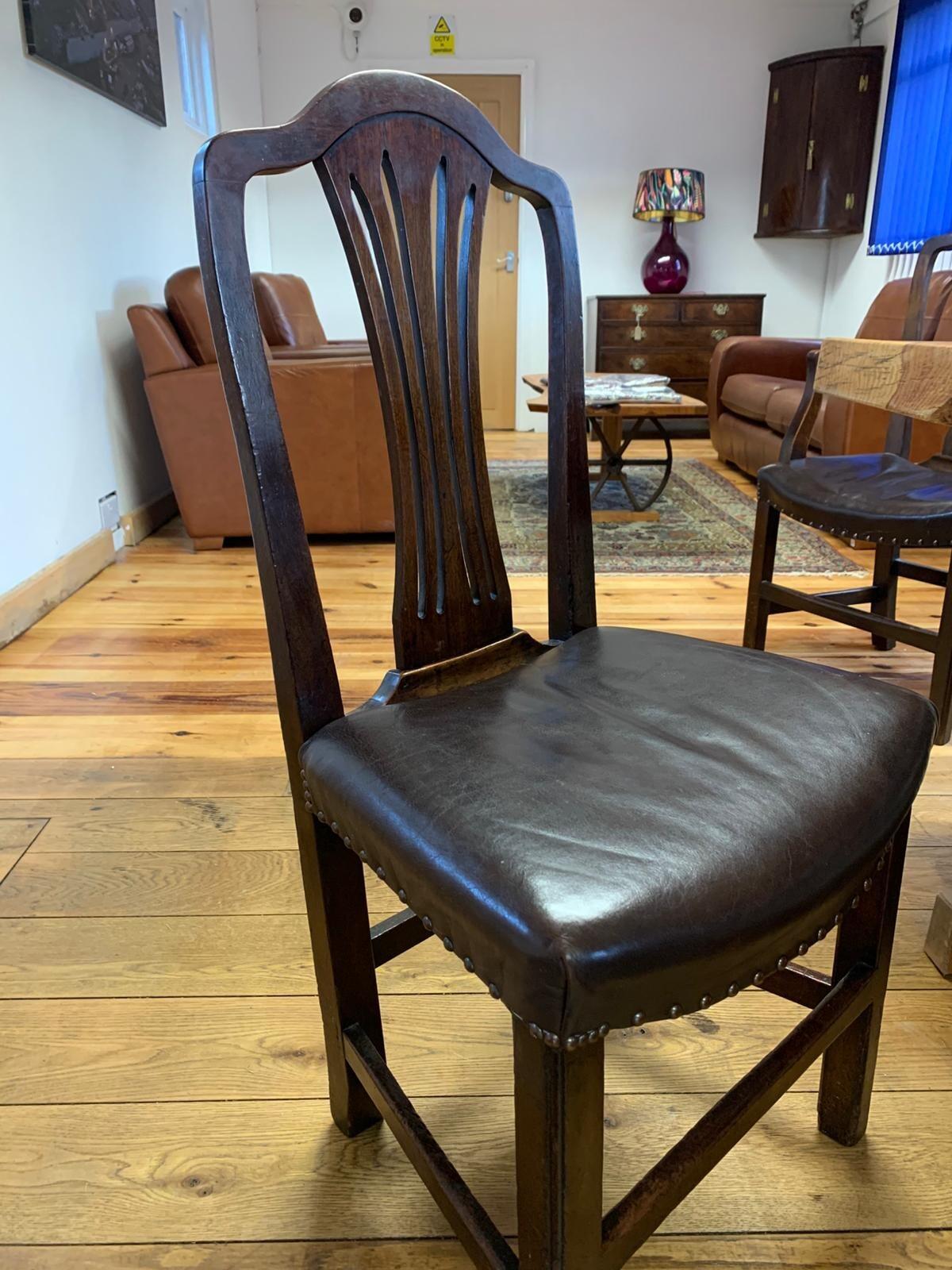 Set of 8 antique Georgian mahogany dining chairs