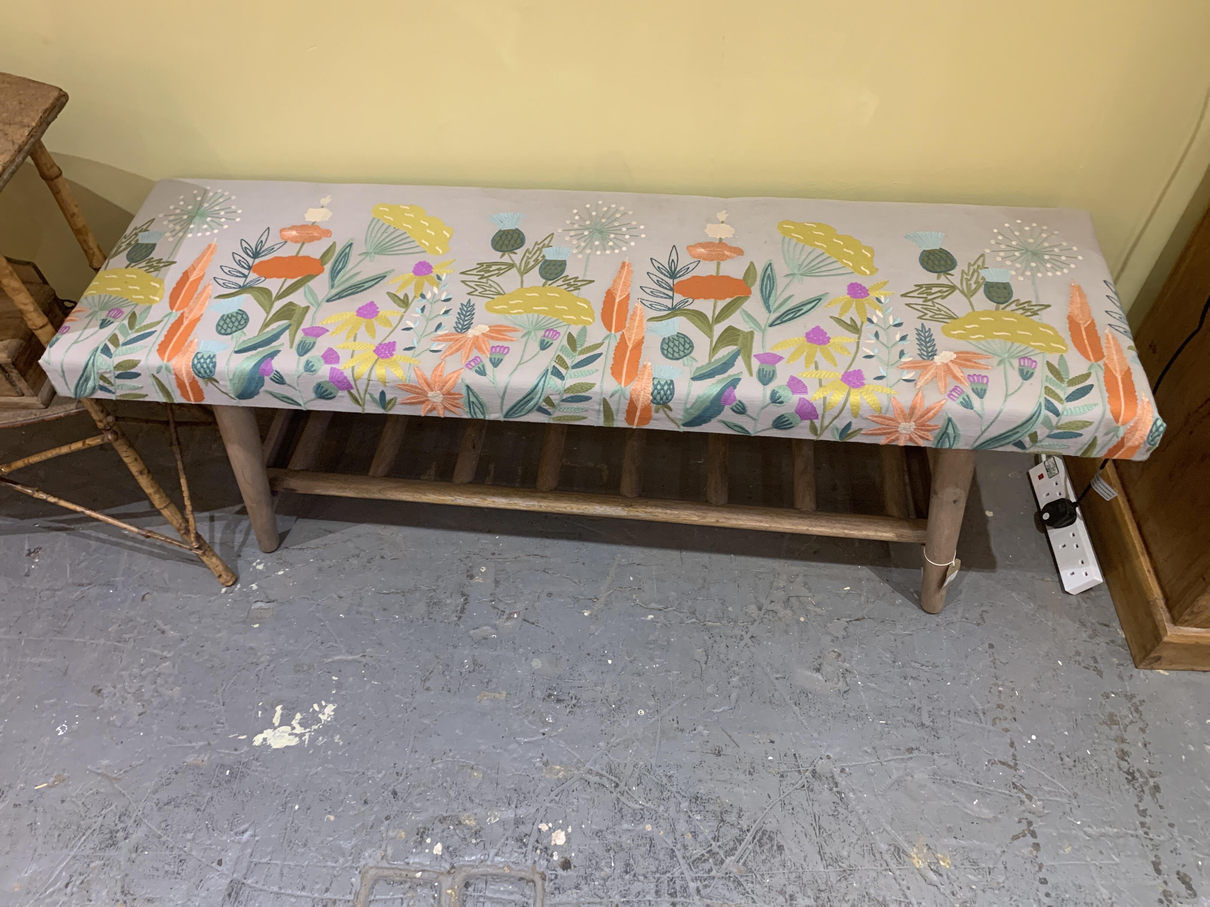 AQUAH Bertie Bench with Floral Upholstery