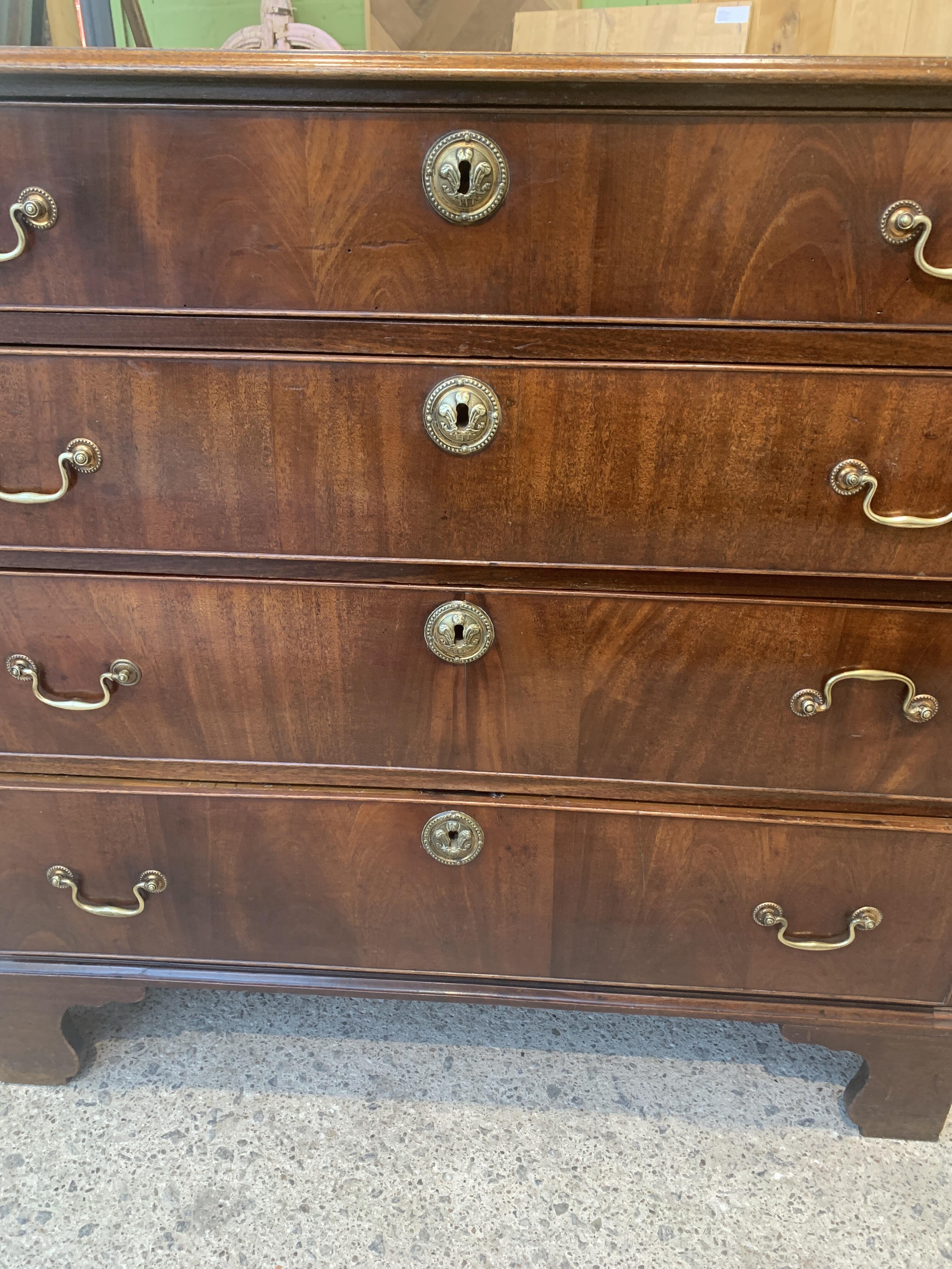 Antique George III Chest of Drawers, Four Long Drawers