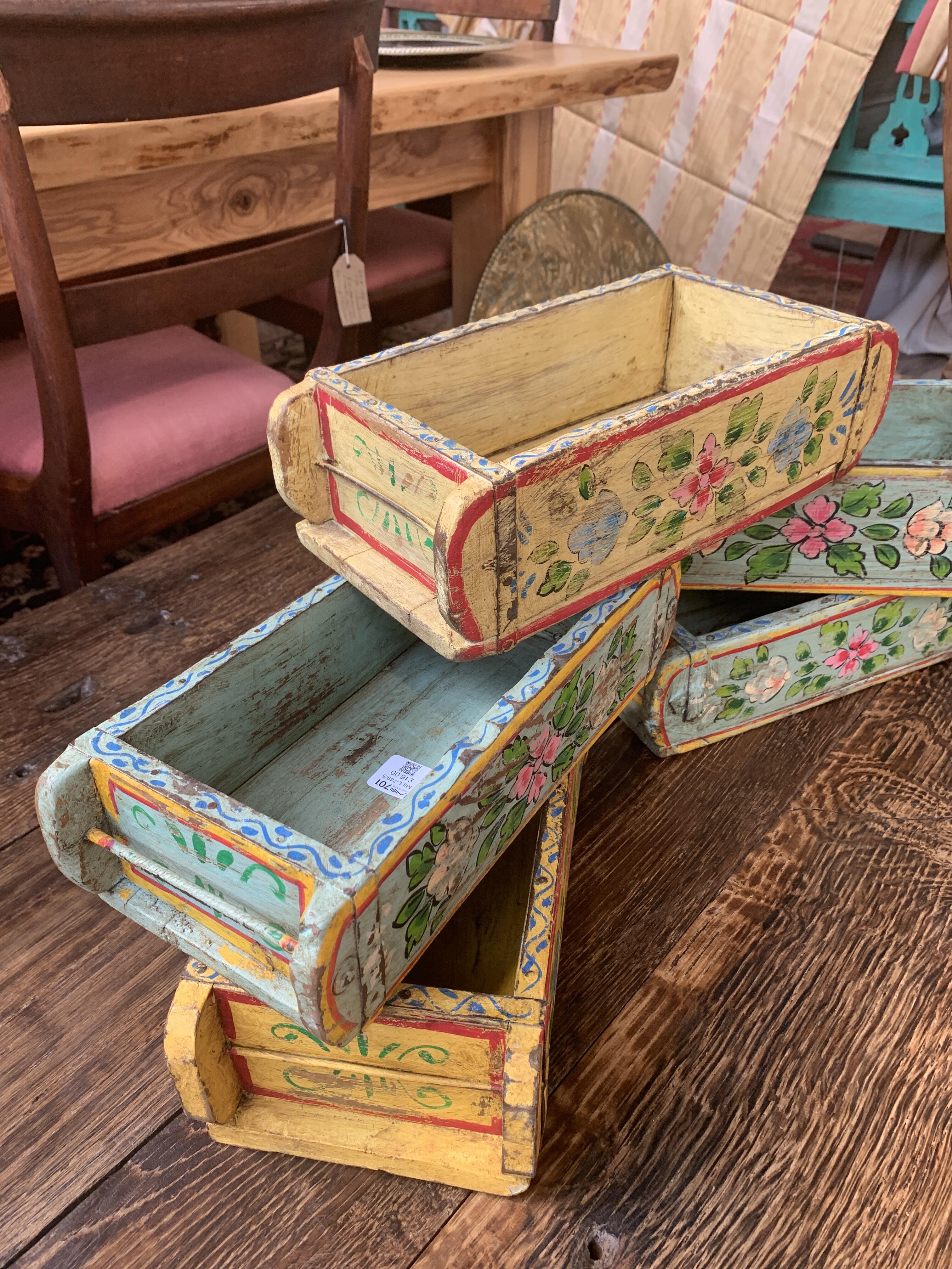 Hand Painted Wooden Brick Mould - Floral Design
