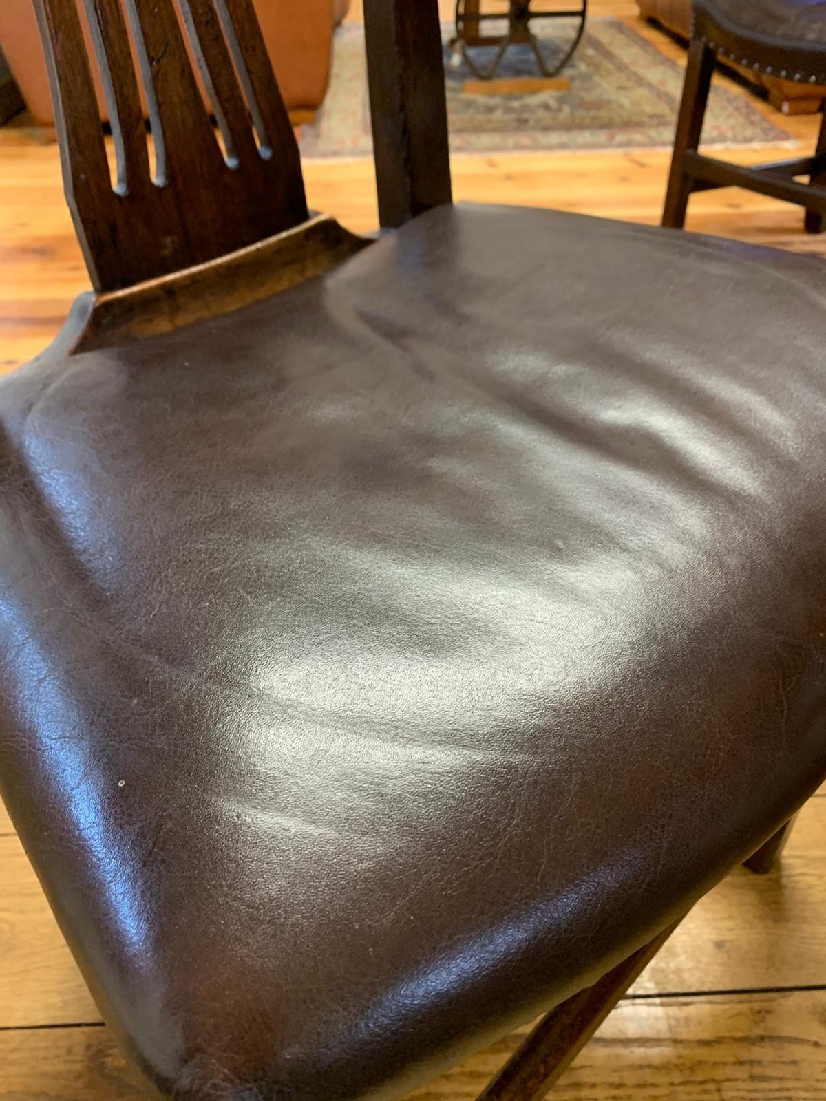 Set of 8 antique Georgian mahogany dining chairs