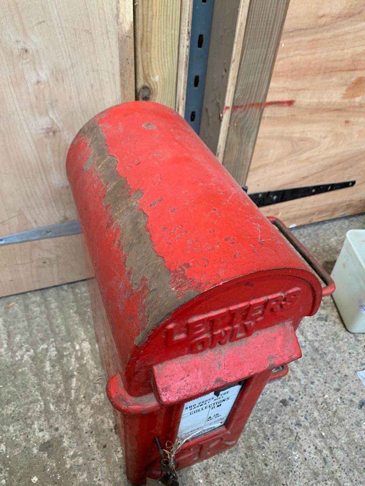 George V 'Hovis' Top Short door Post Box - LB210 Garway Hill Herefordshire