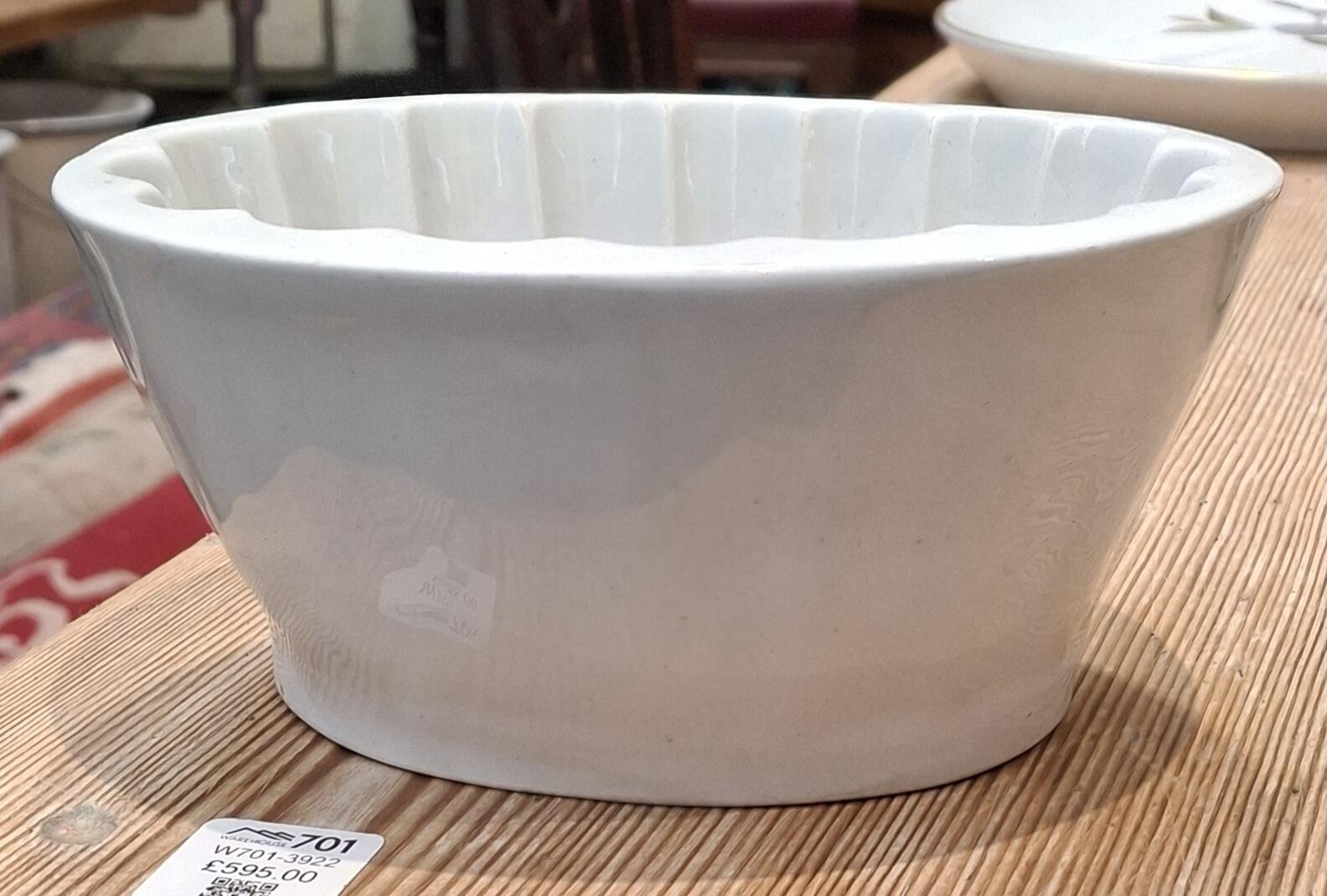 Charming Vintage White Jelly Mould