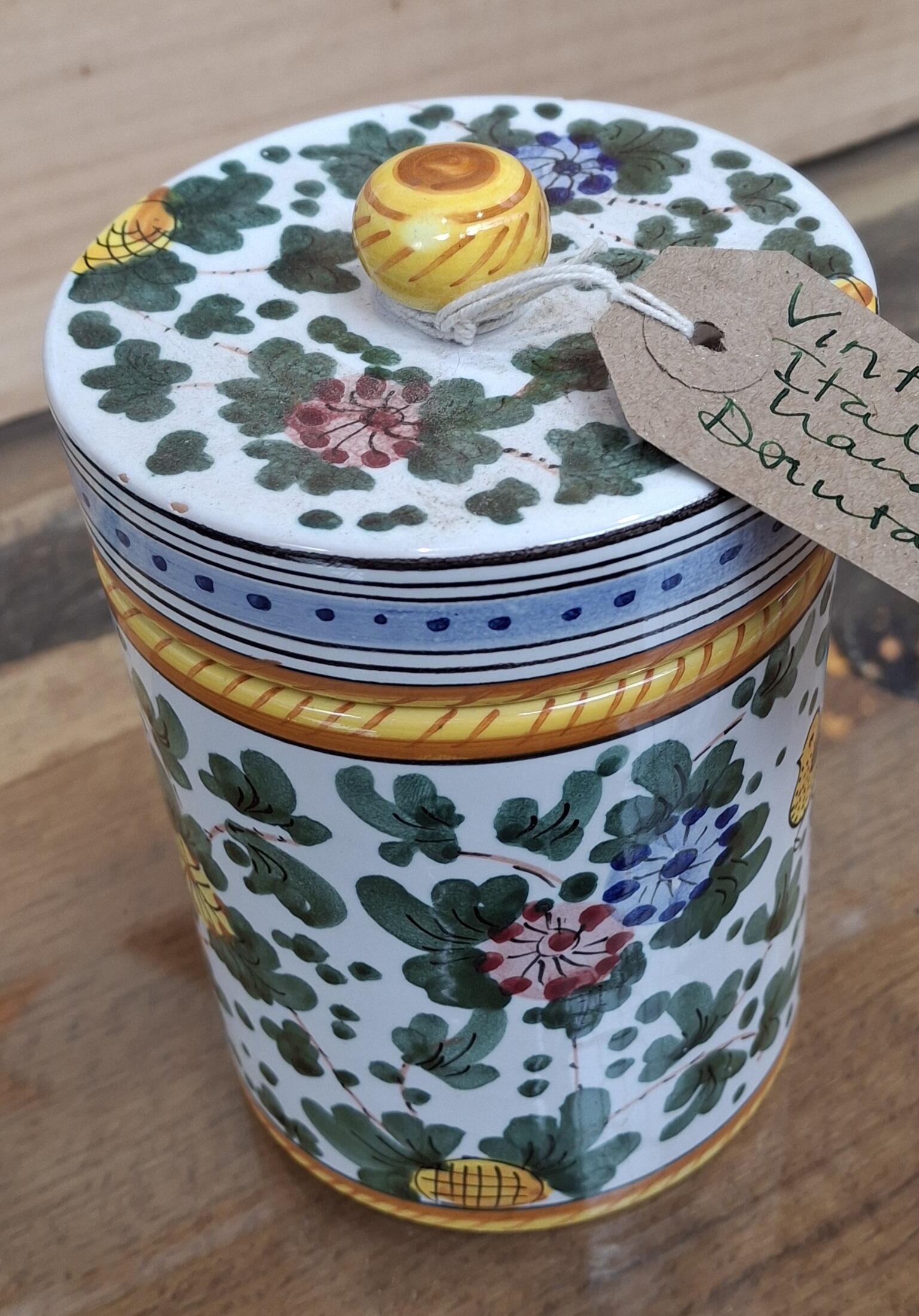 Vintage Italian Hand Painted Deruta Jar RW1085