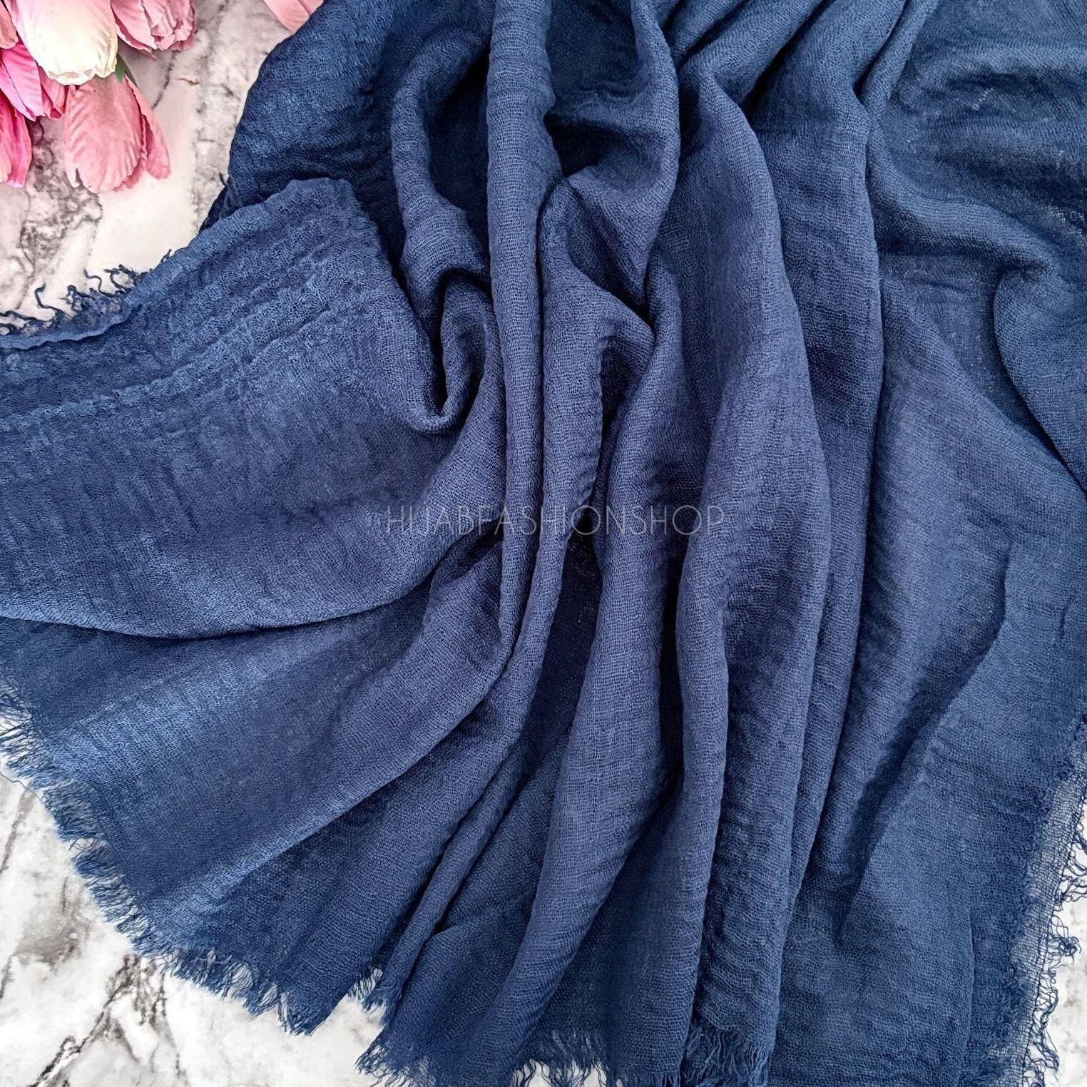 navy crimp crinkle hijab