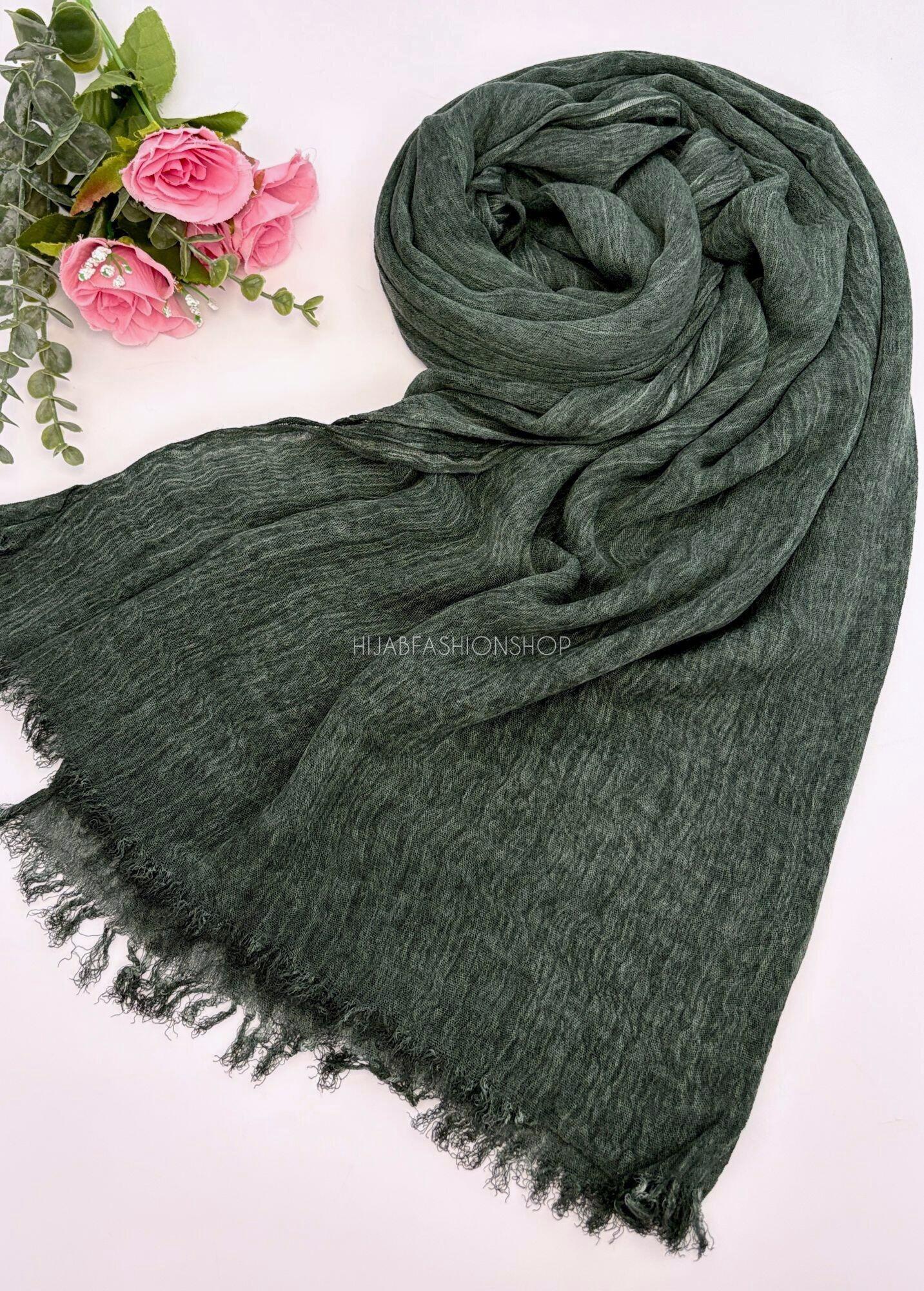 dark green thai hijab
