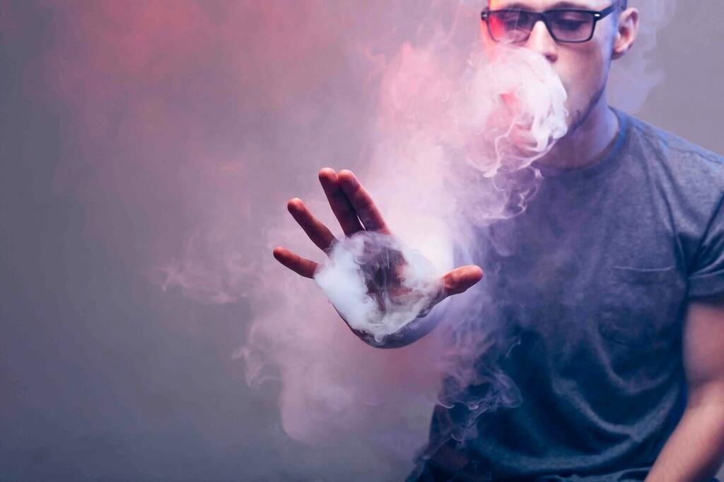 How To Do Vape Tricks