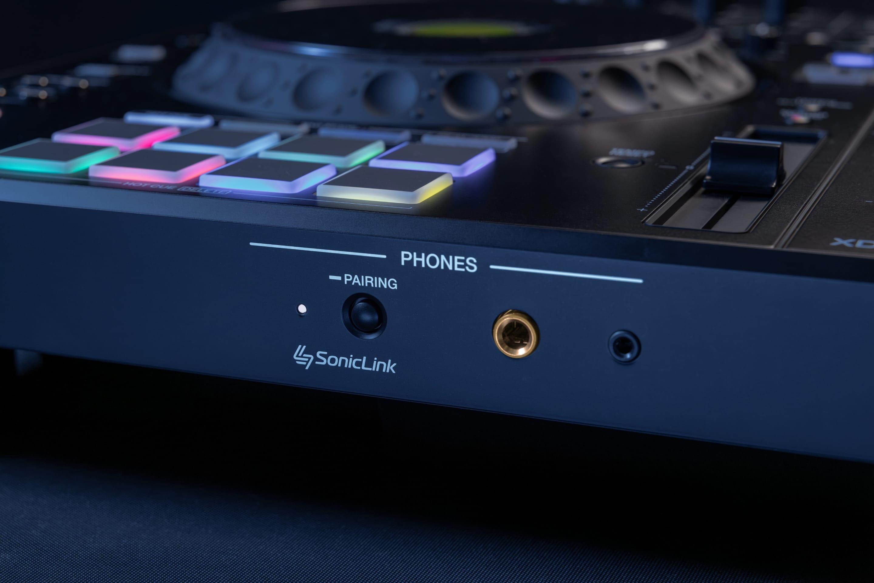 AlphaTheta XDJ-AZ 4-channel professional all-in-one DJ system lifestyle image 6