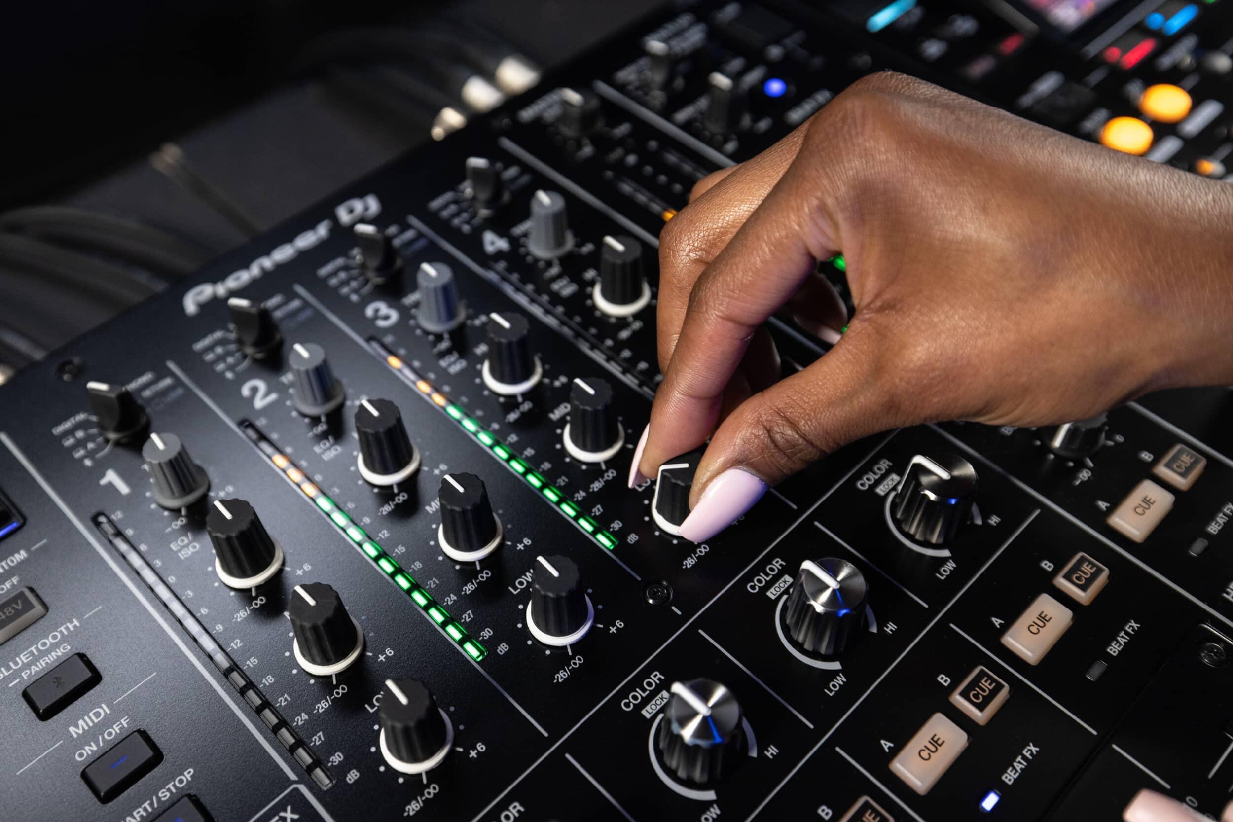 Pioneer DJ DJM-A9 lifestyle image 2