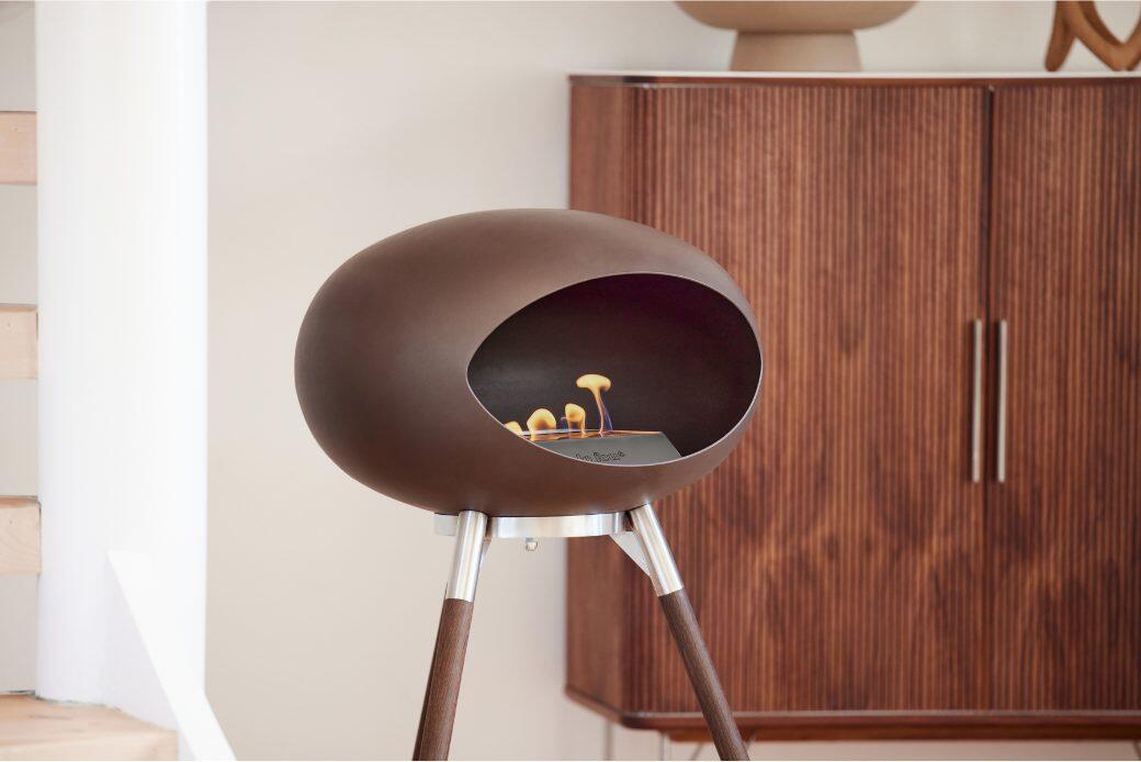 Le Feu Dome Wood Low bio-ethanol fire in mocca in a living room
