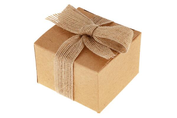 Fit Pit natural deodorant gift box