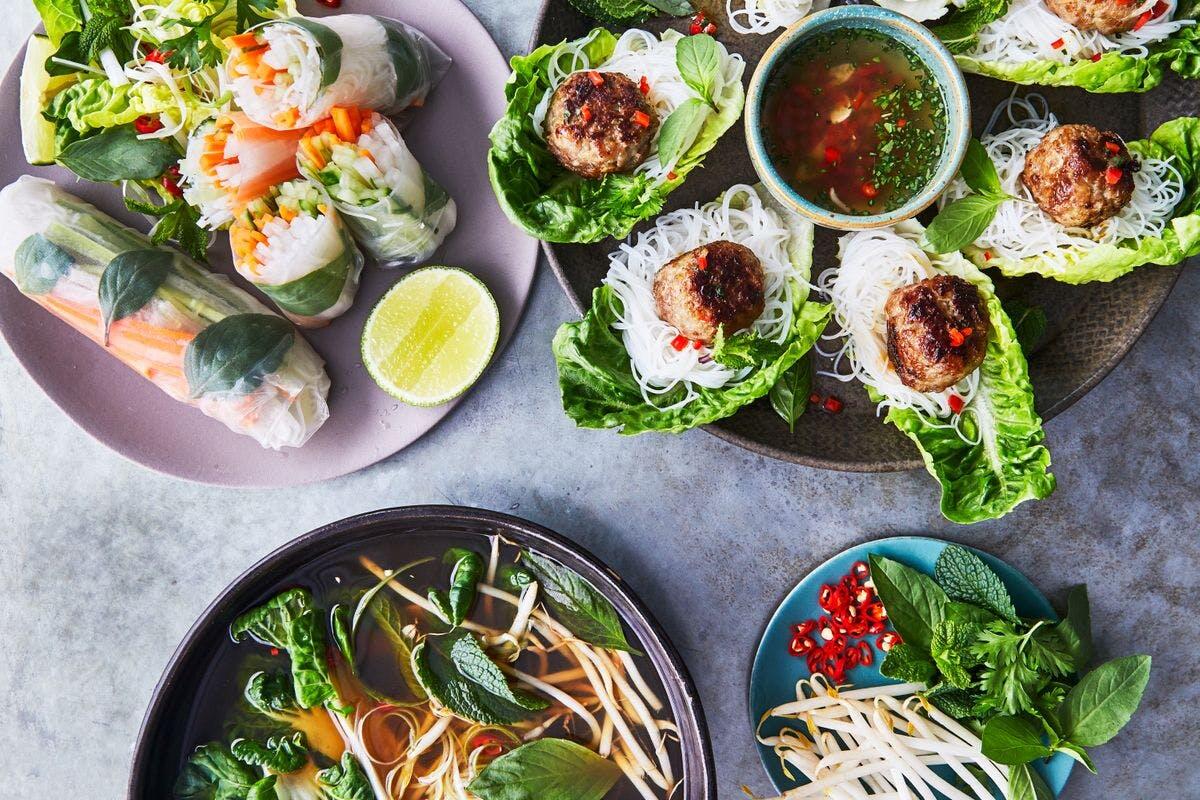 Vietnamese Street Food Class For Two At The Jamie Oliver Cookery School Virgin Experience Days Gift Card Pack