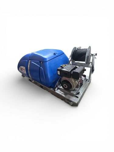 10hp Yanmar Diesel Engine 1100Lt Skid 2700psi 21LPM Washer