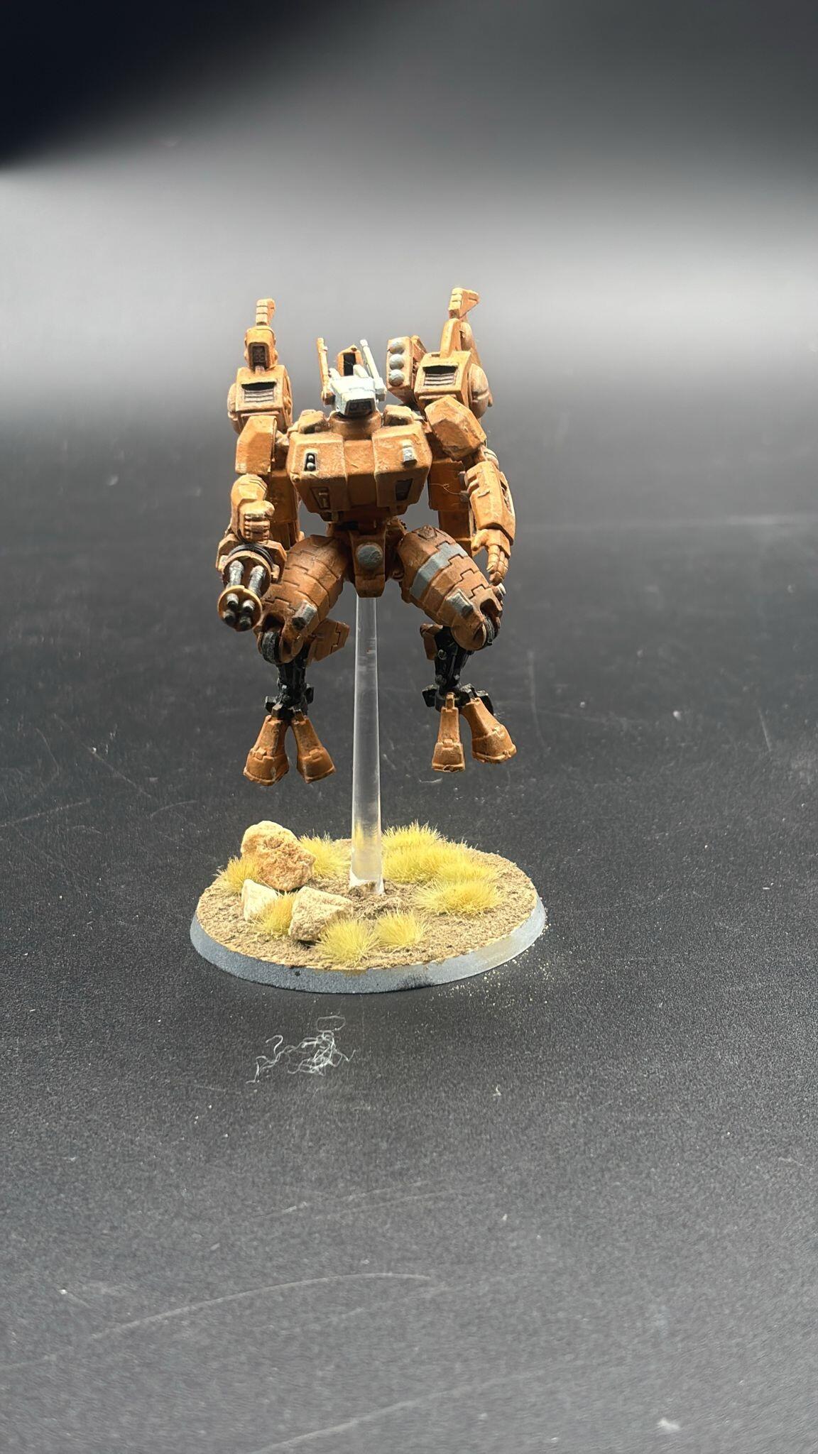 Pre-loved Tau Commander battlesuit Warhammer 40k fully built front view