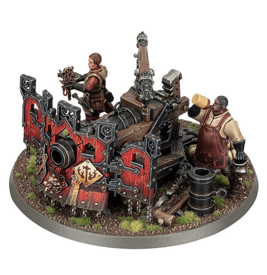 Painted model with brass detailing and scenic base