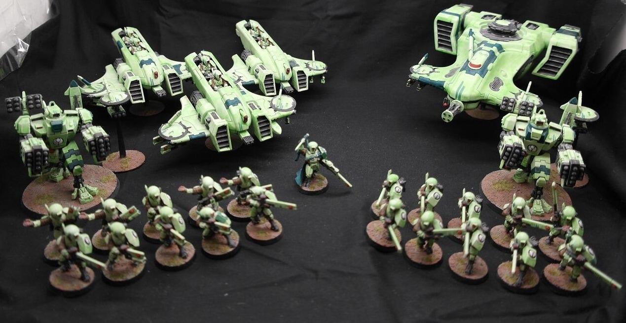 Painted T’au army – Devilfish, Broadsides, Piranhas, infantry