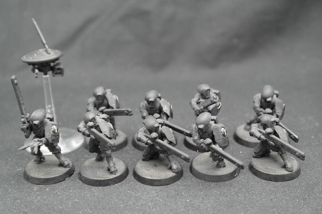 T’au Strike Team (9) with Markerlight Drone – squad front
