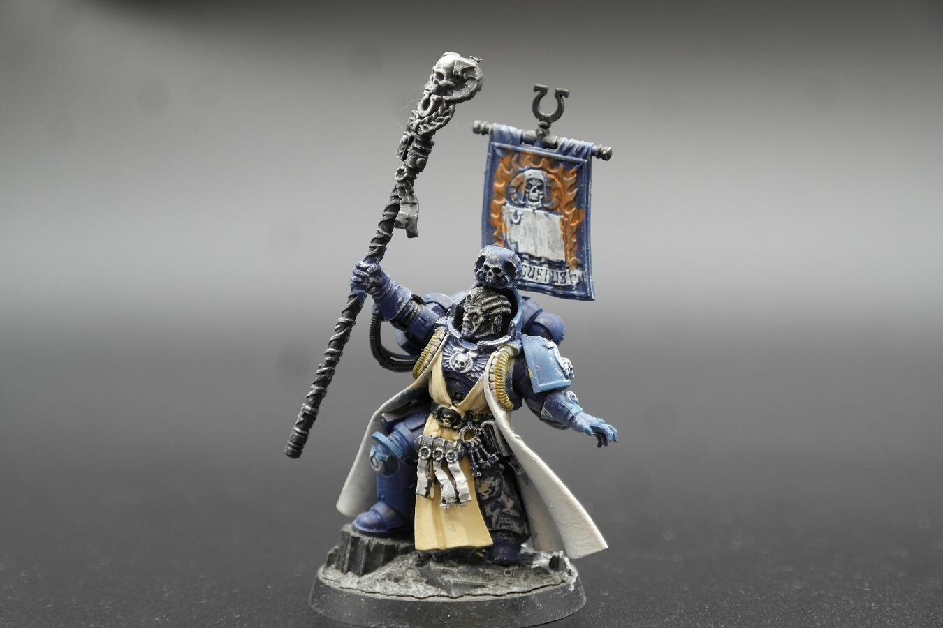 Pre-loved Tigurius casting psychic pose – Warhammer 40k