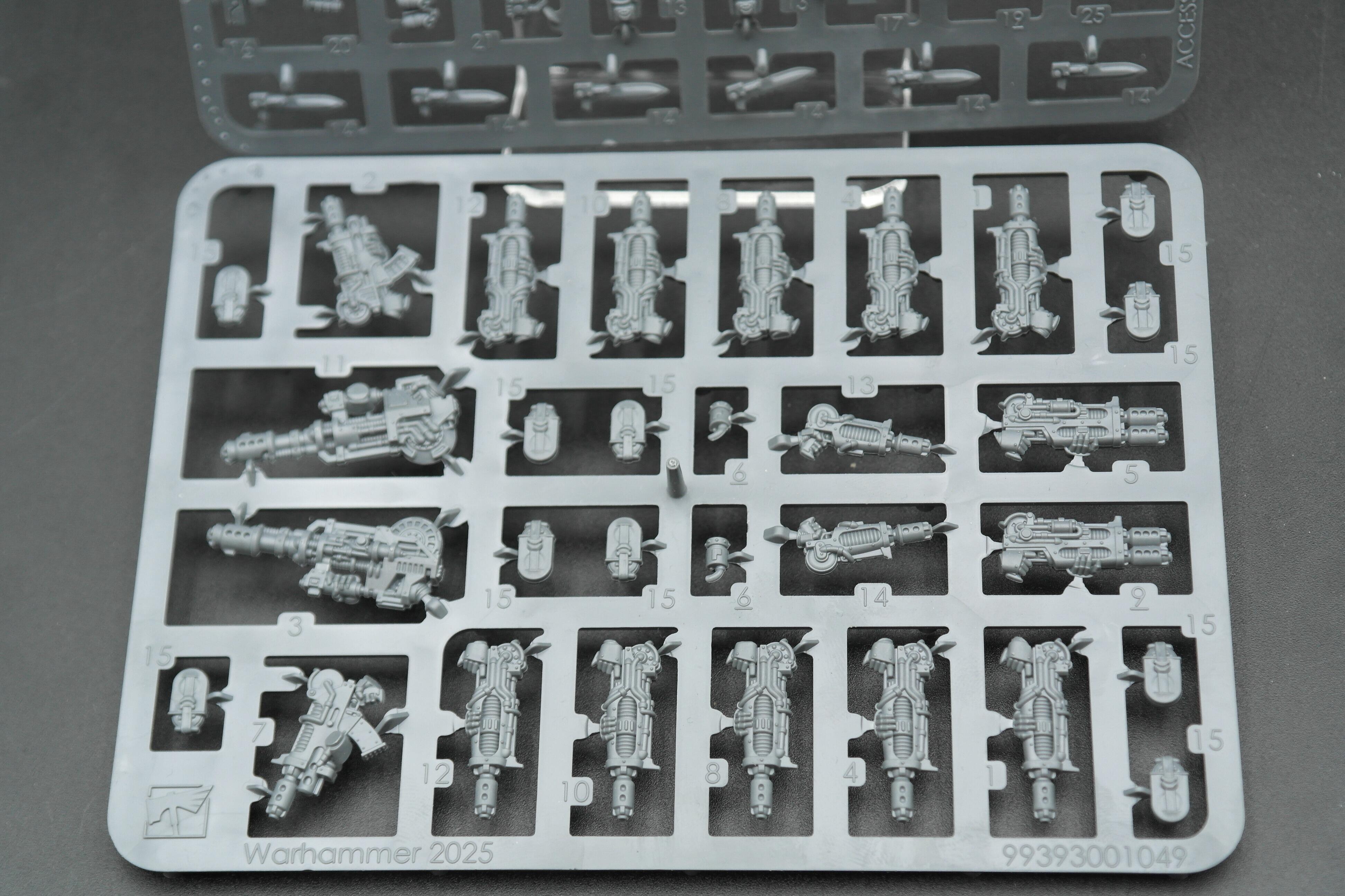 Pre-loved Disintegrator Weapons Sprue Space Marines Warhammer 30k side angle