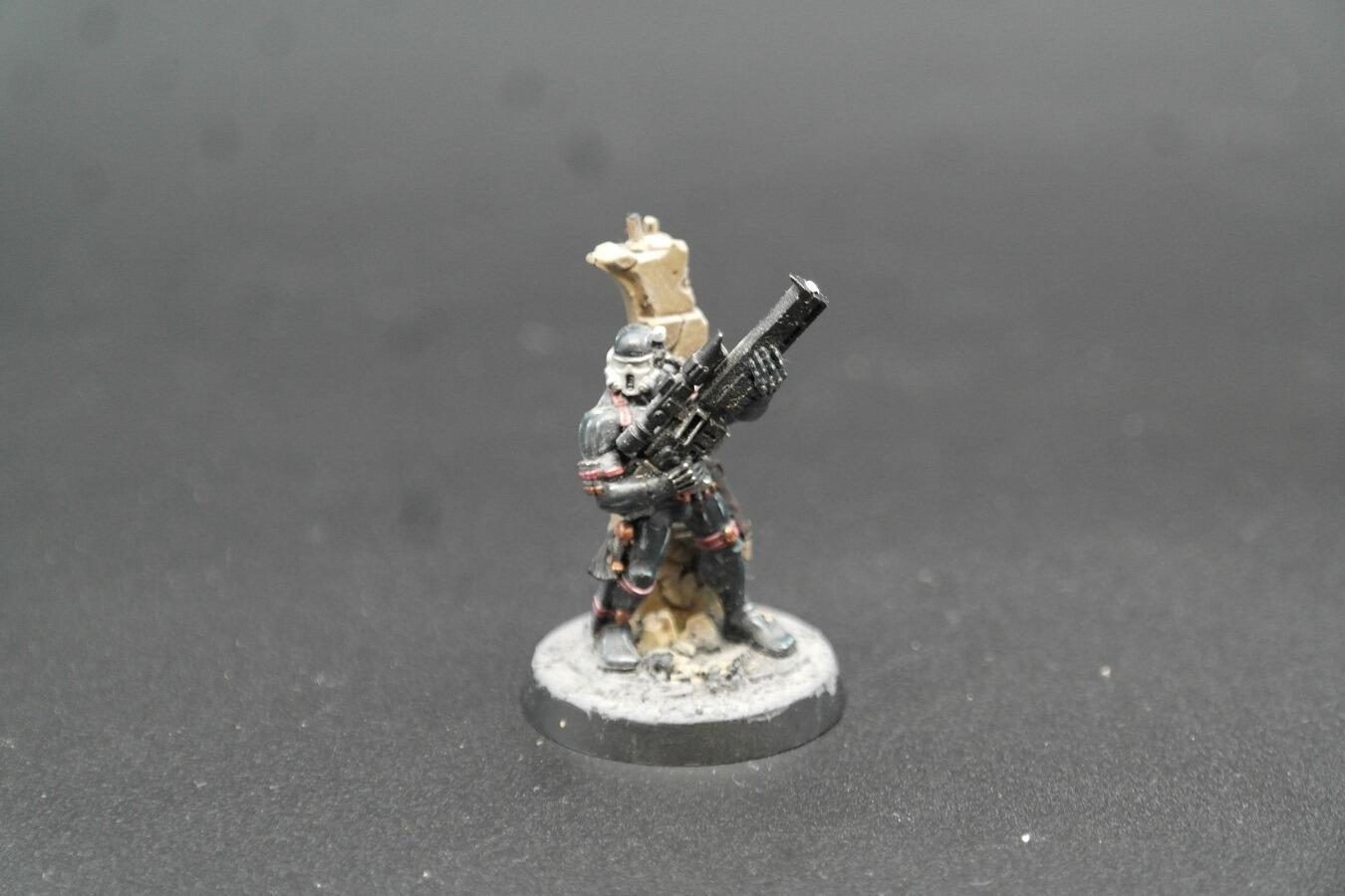 Pre-loved Vindicare Assassin damaged miniature Warhammer 40k
