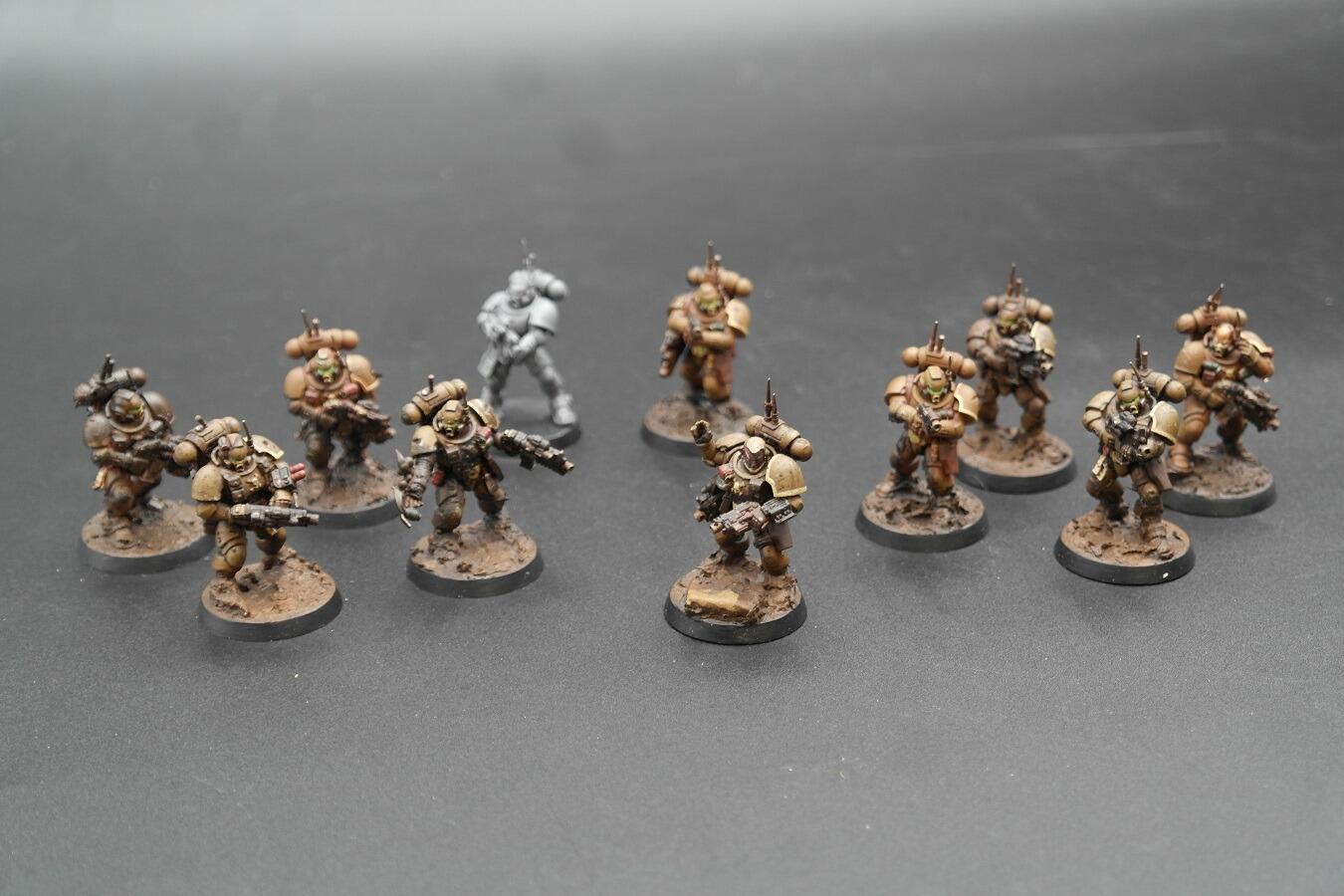 Pre-loved Infiltrators 11 models Space Marines Warhammer 40k fully built front view