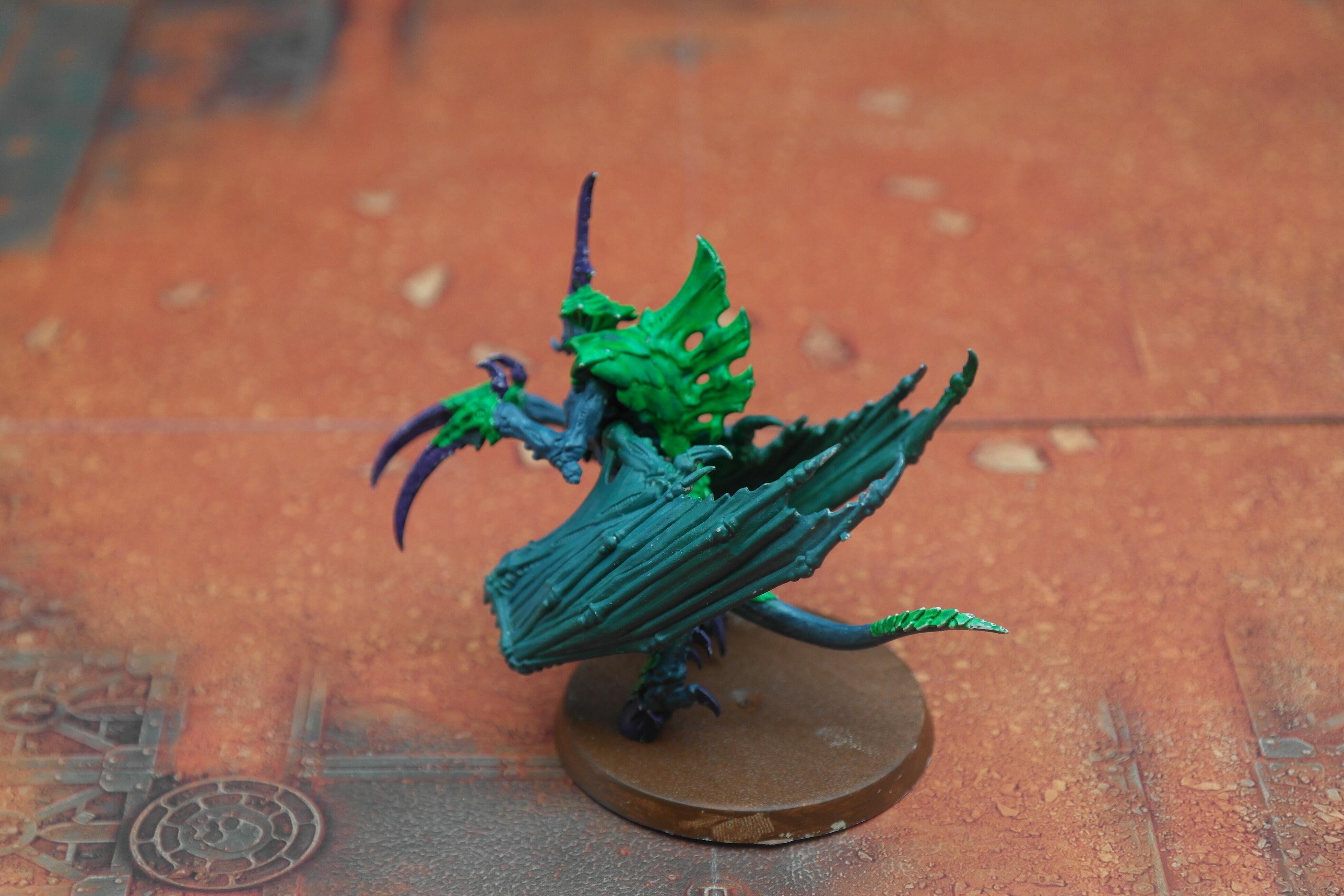 Pre-loved Tyranid Prime 6 models Warhammer 40k rear view