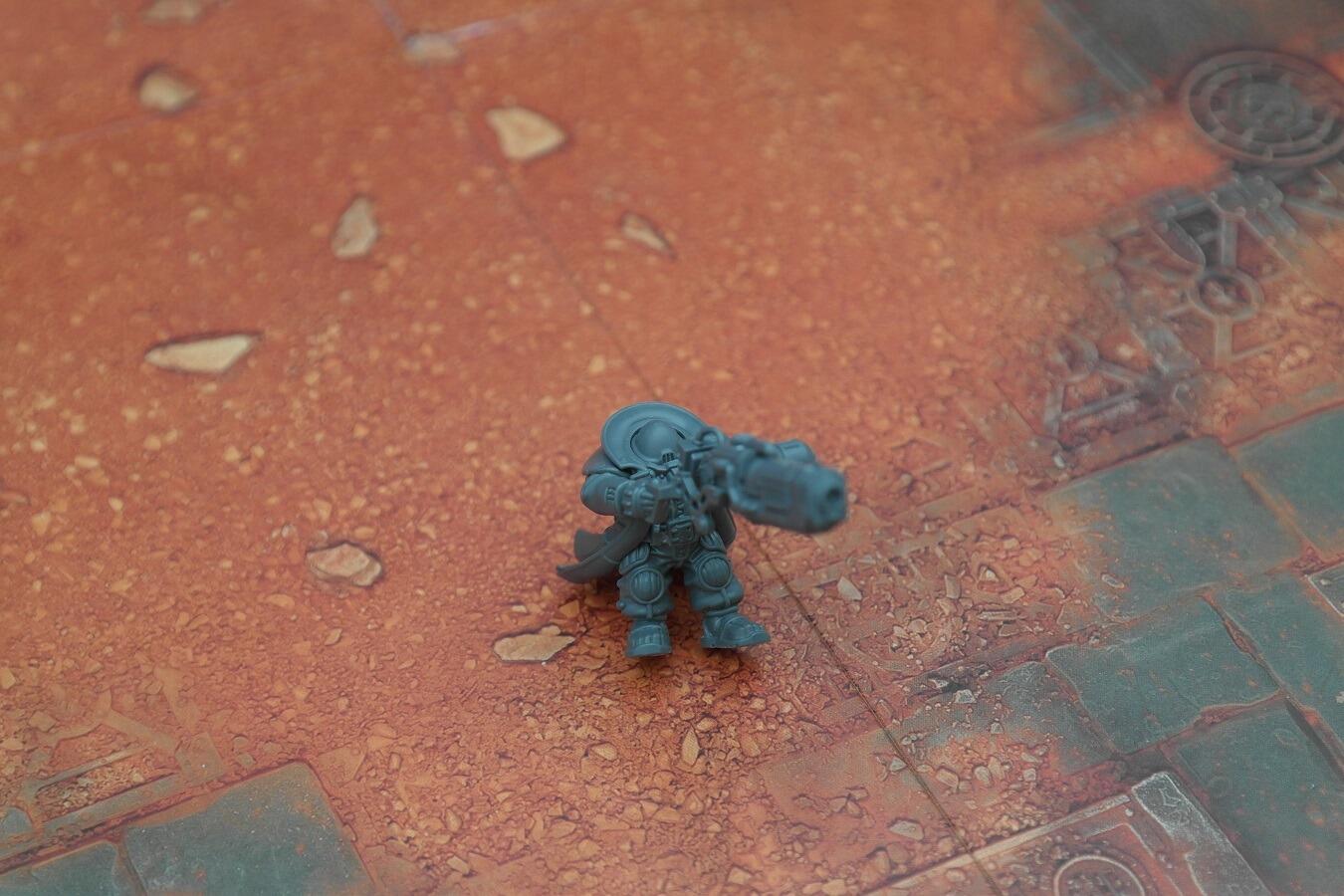 Pre-Loved Hernkyn Pioneers with Custom Bases Gunner Front