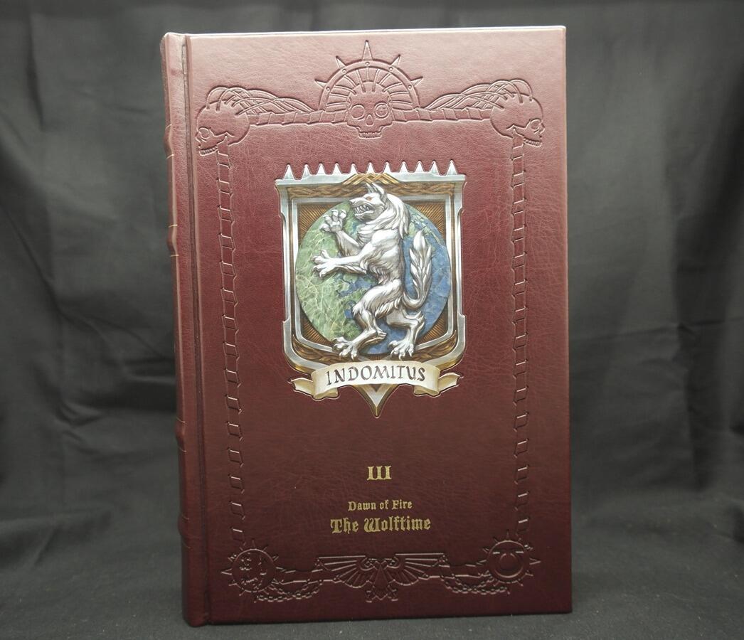 The Wolftime leatherbound – front cover with foiled wolf icon