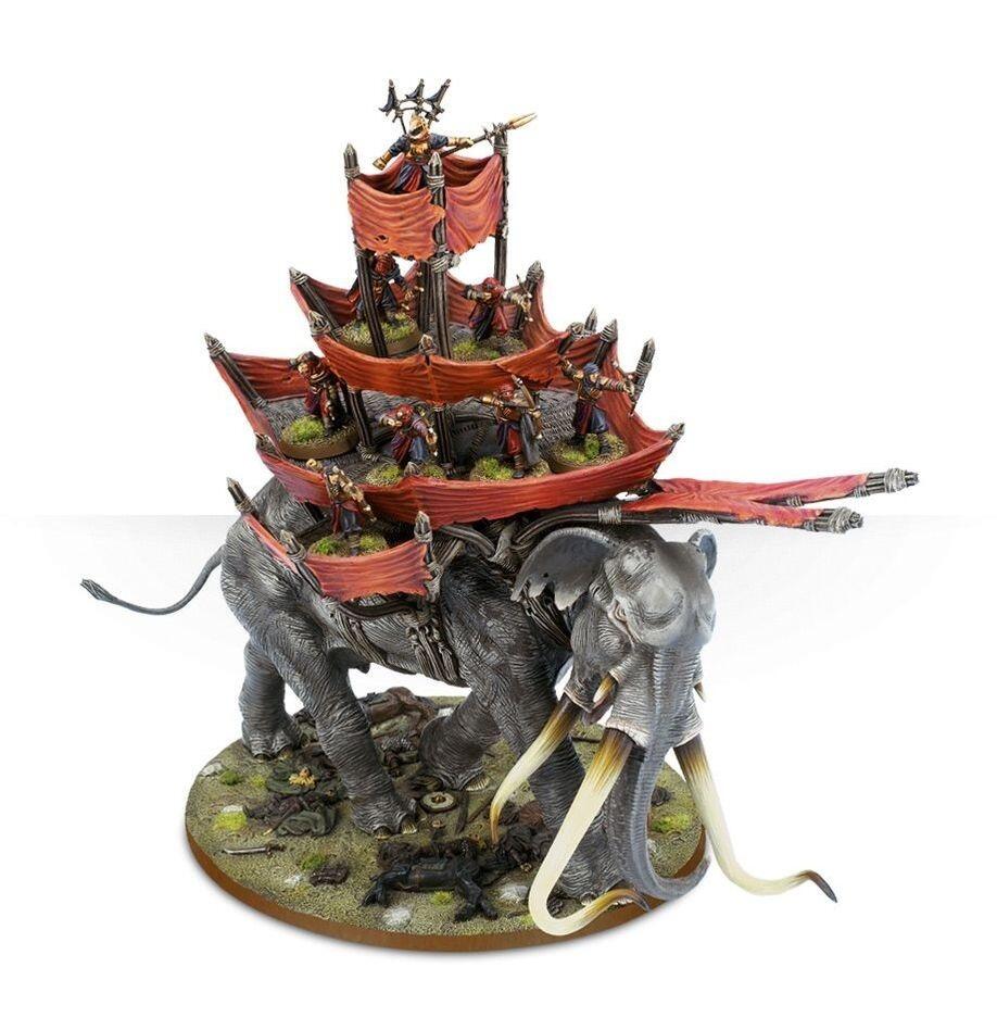 Close-up of Mûmak Champion atop the War Mûmak