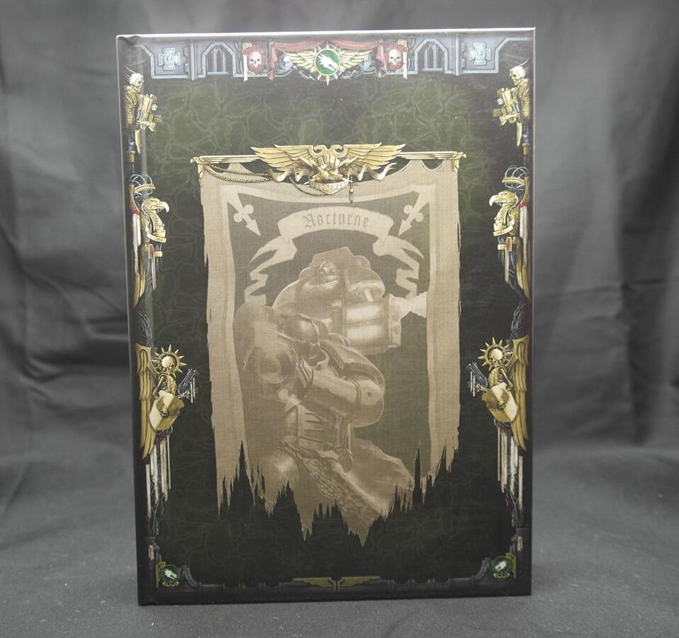 Front cover foiling – close-up Nocturne