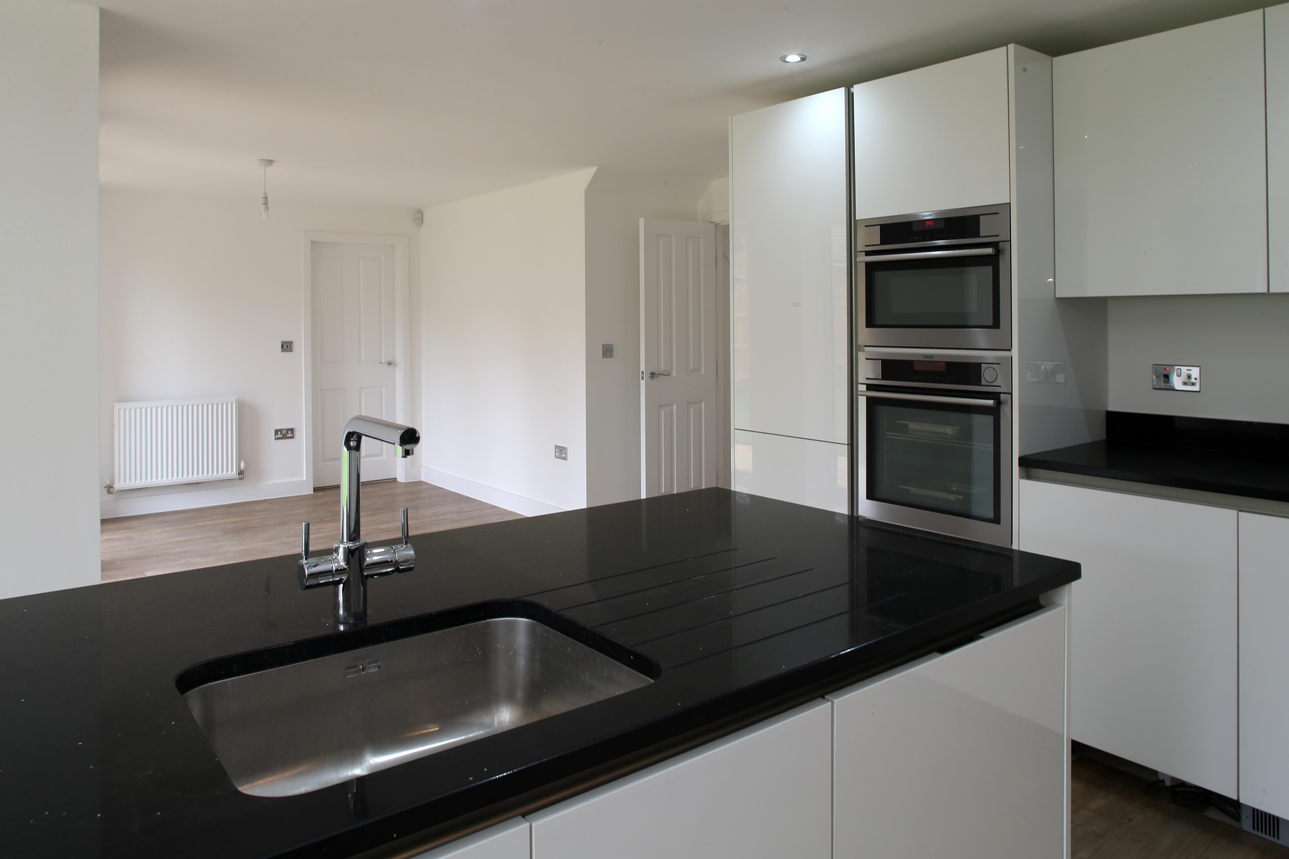 KITCHEN TAP (UPGRADE)