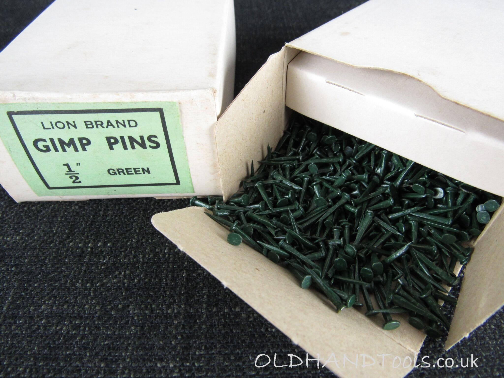 Vintage LION Brand Gimp Pins - 1/2 inch Green