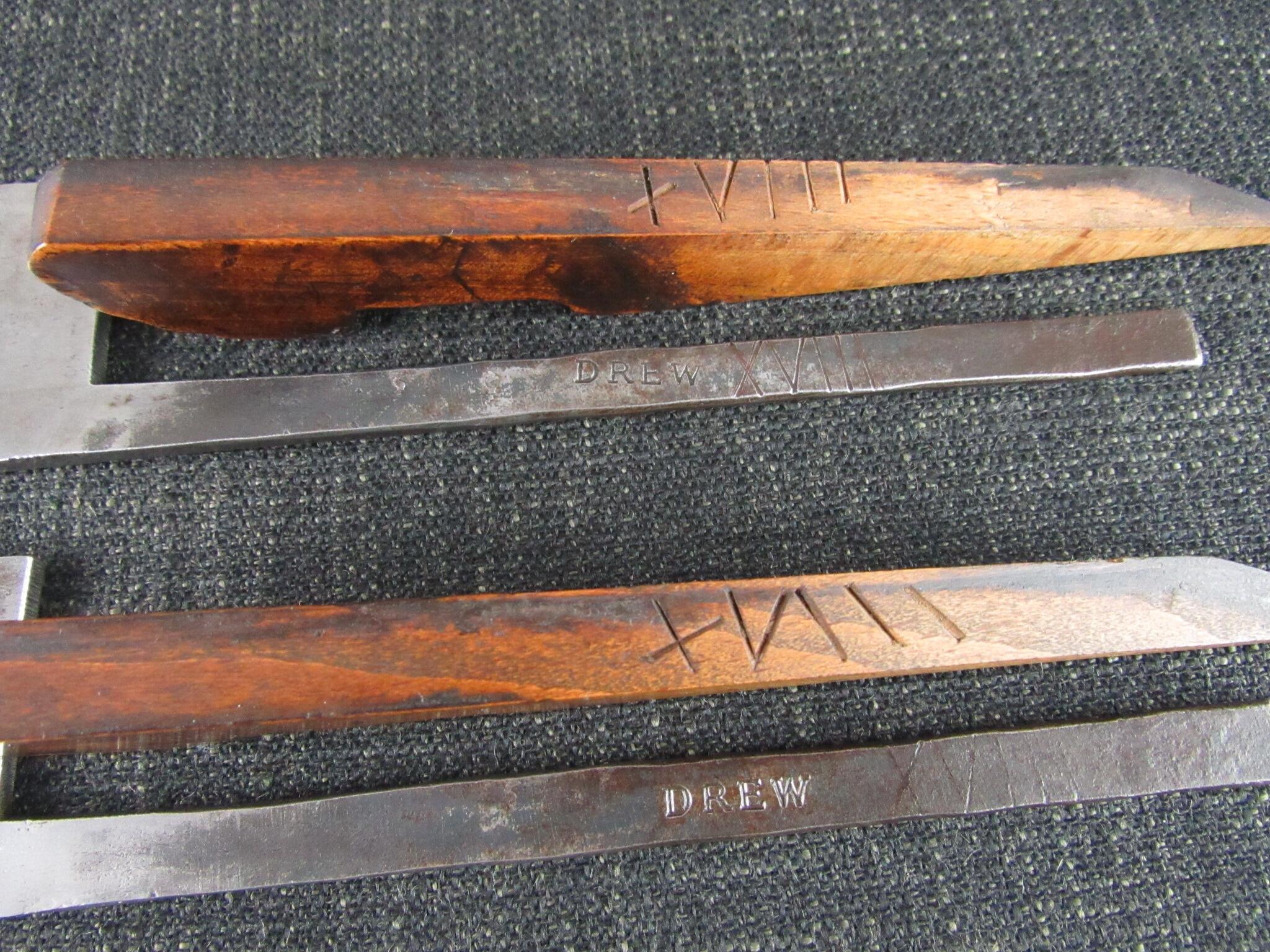 No 18 Hollow & Round Moulding Planes - Irons by DREW