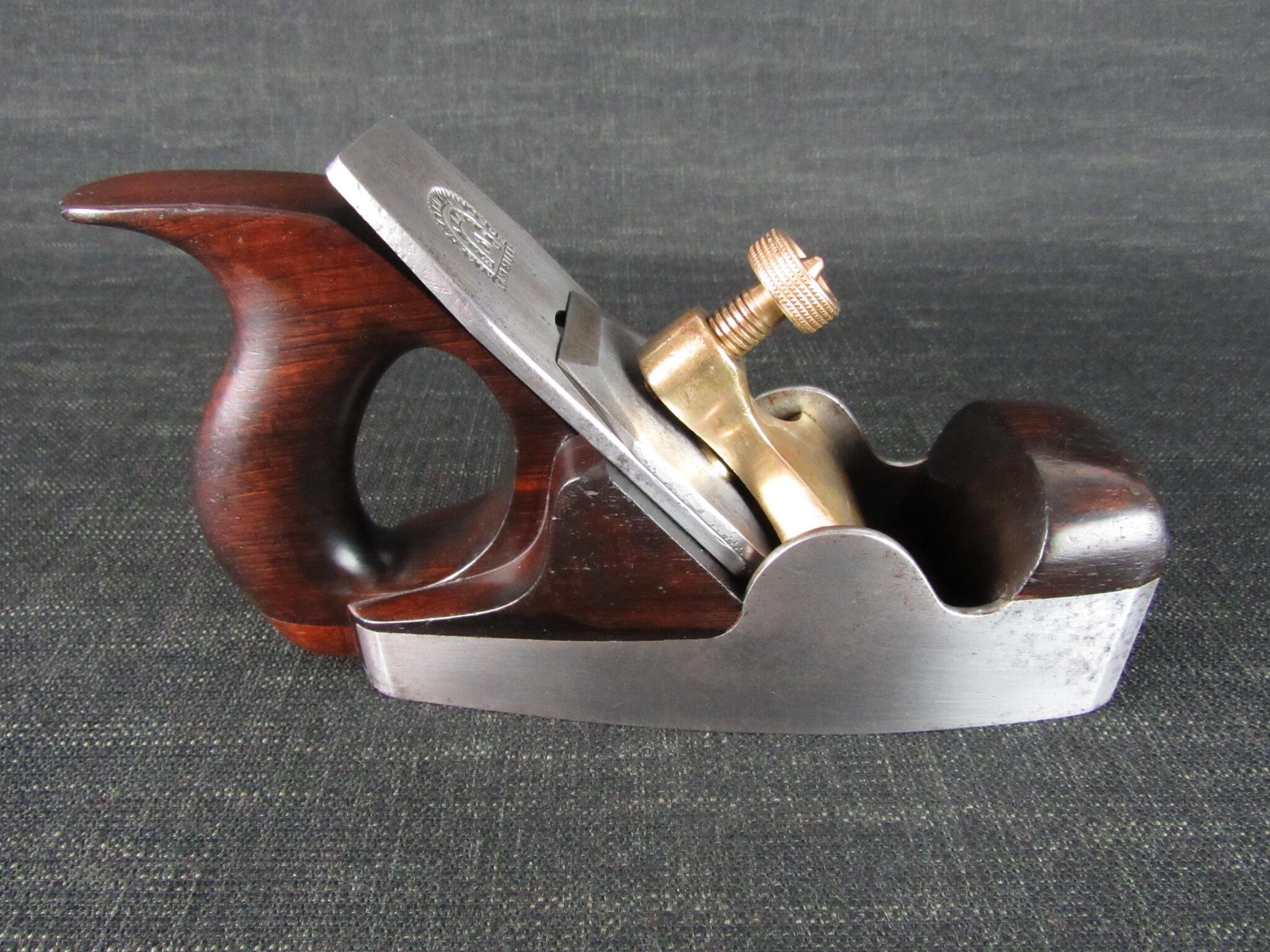 MATHIESON Dovetailed Infill Smoothing Plane with Closed Handle - Made by NORRIS