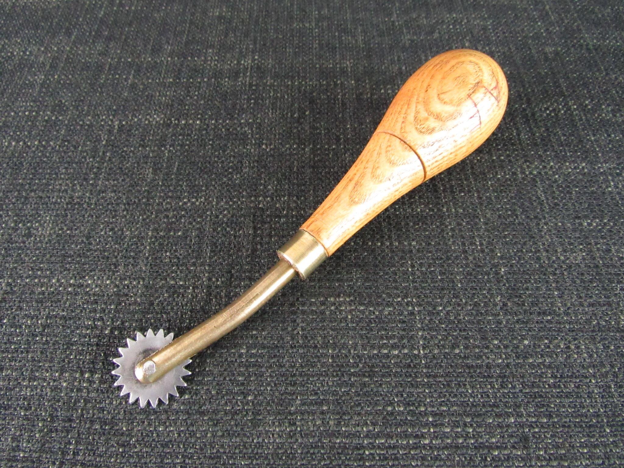 Leather Pricking Wheel or Wheel Pricker