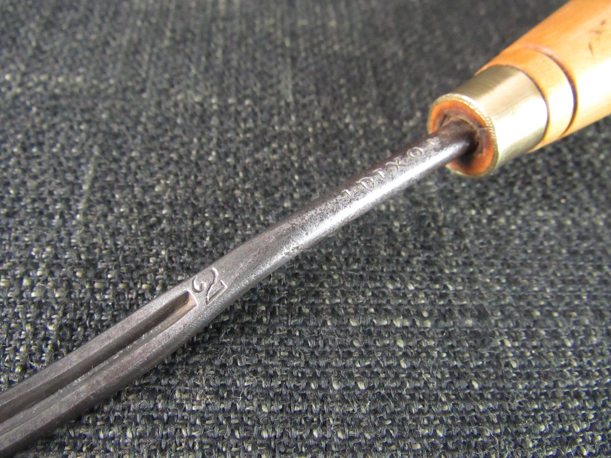 DIXON No 2 Edge Shave