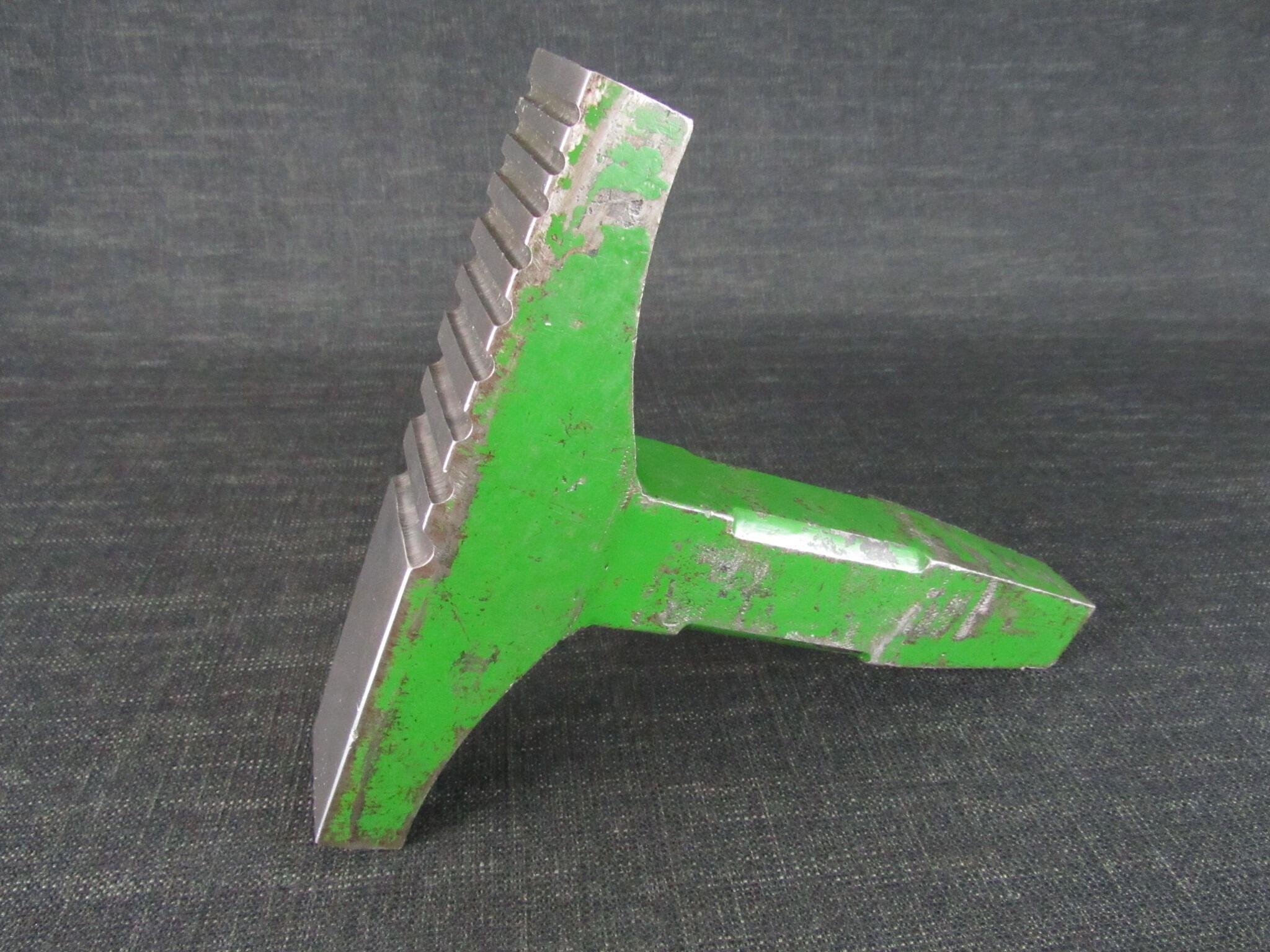 Blacksmiths Creasing Iron Stake Anvil - Tinsmiths Creasing Stake